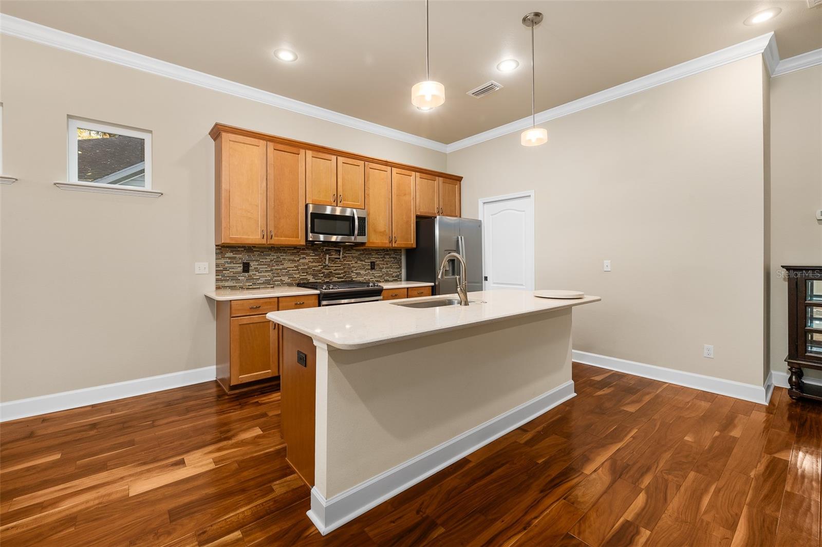 Image 9 of 34 For 6377 48th Drive