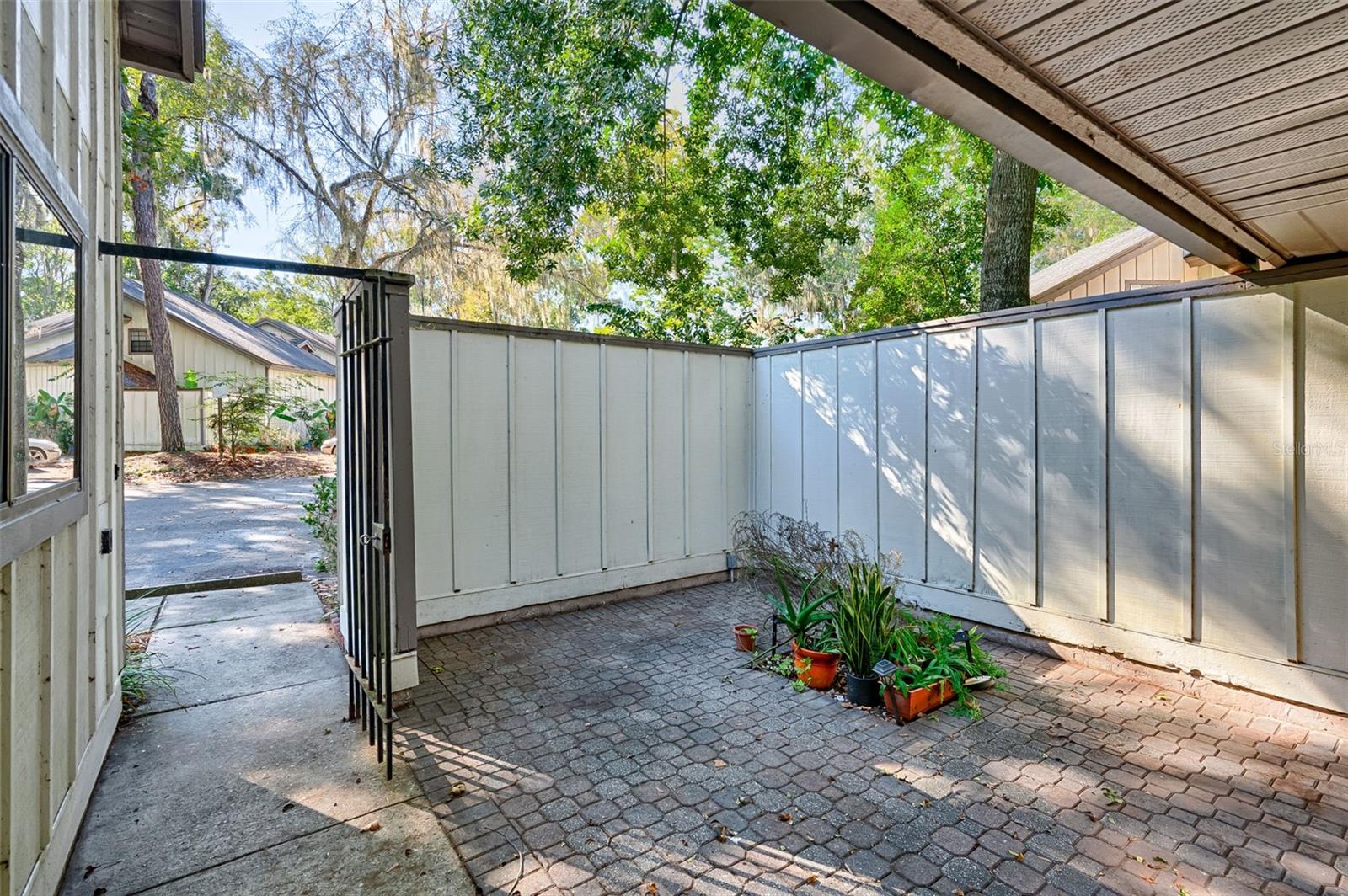 Image 2 of 27 For 5508 4th Place