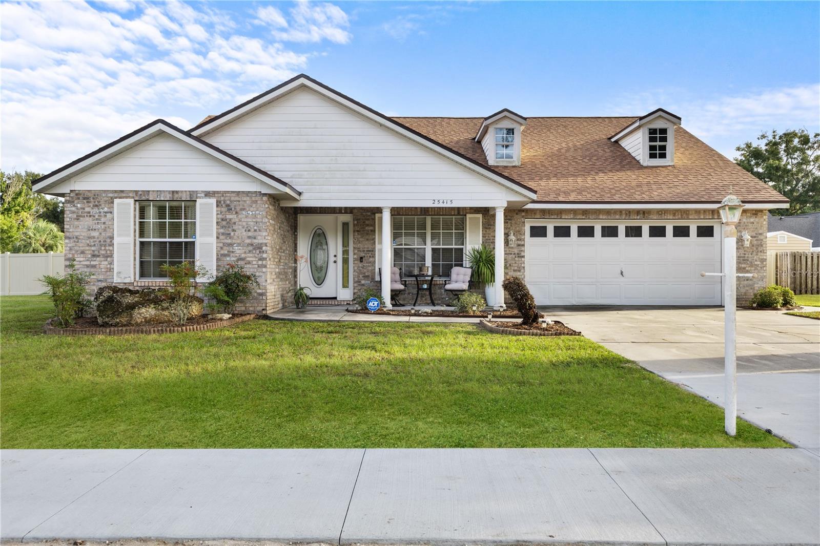 Image 27 of 33 For 25415 15th Avenue