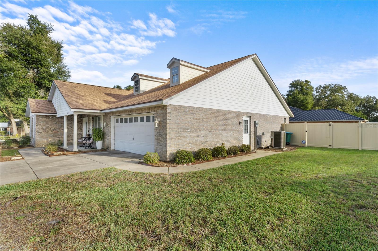 Image 29 of 33 For 25415 15th Avenue