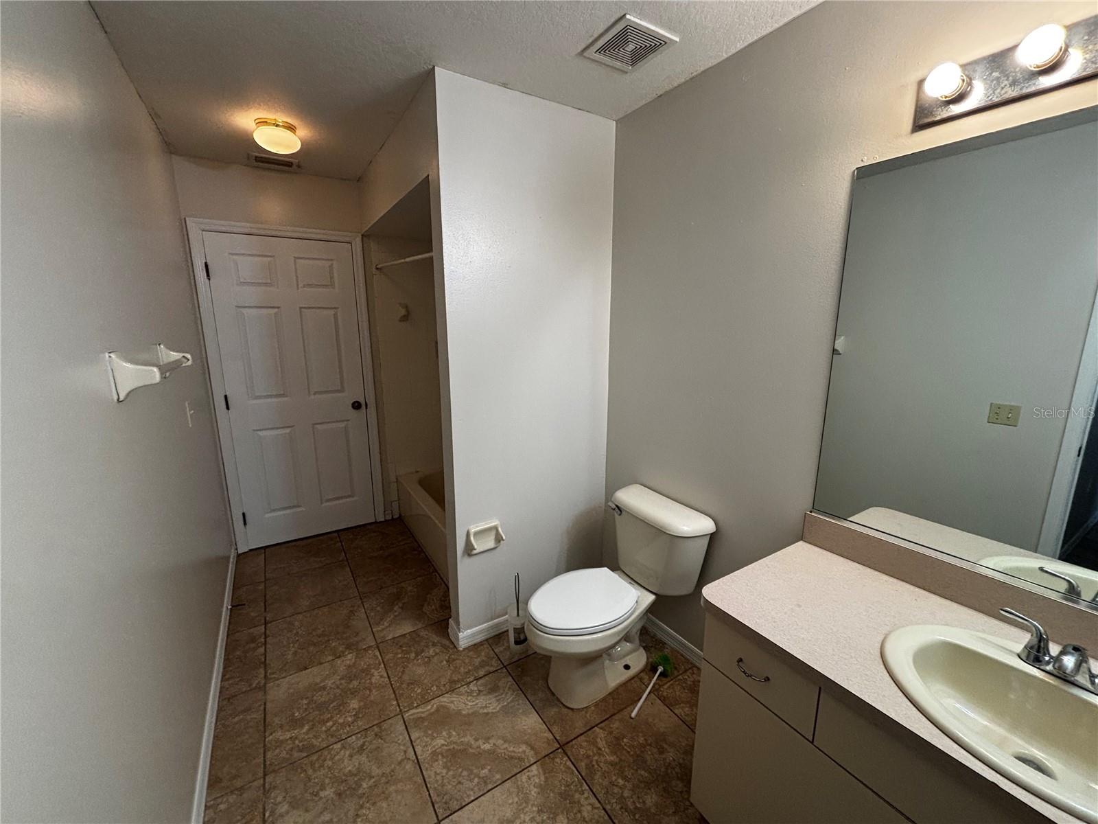 Image 16 of 24 For 623 Marion Oaks Trail