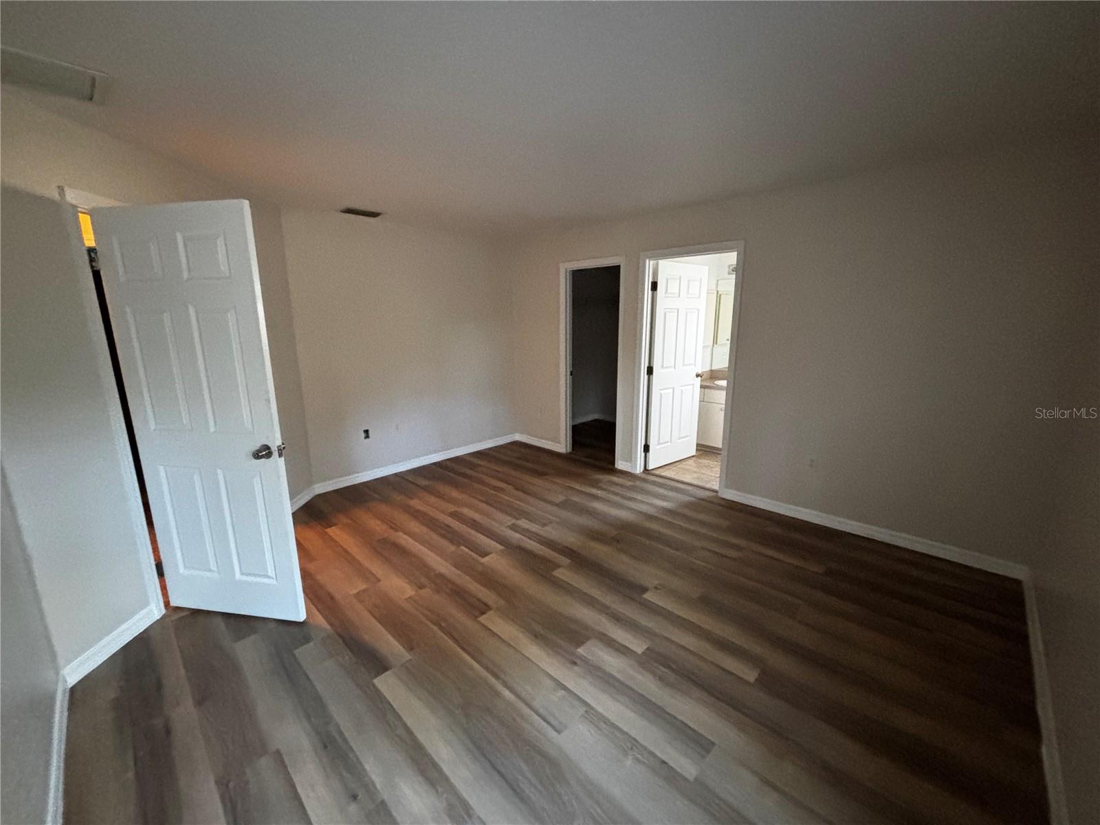 Image 19 of 24 For 623 Marion Oaks Trail