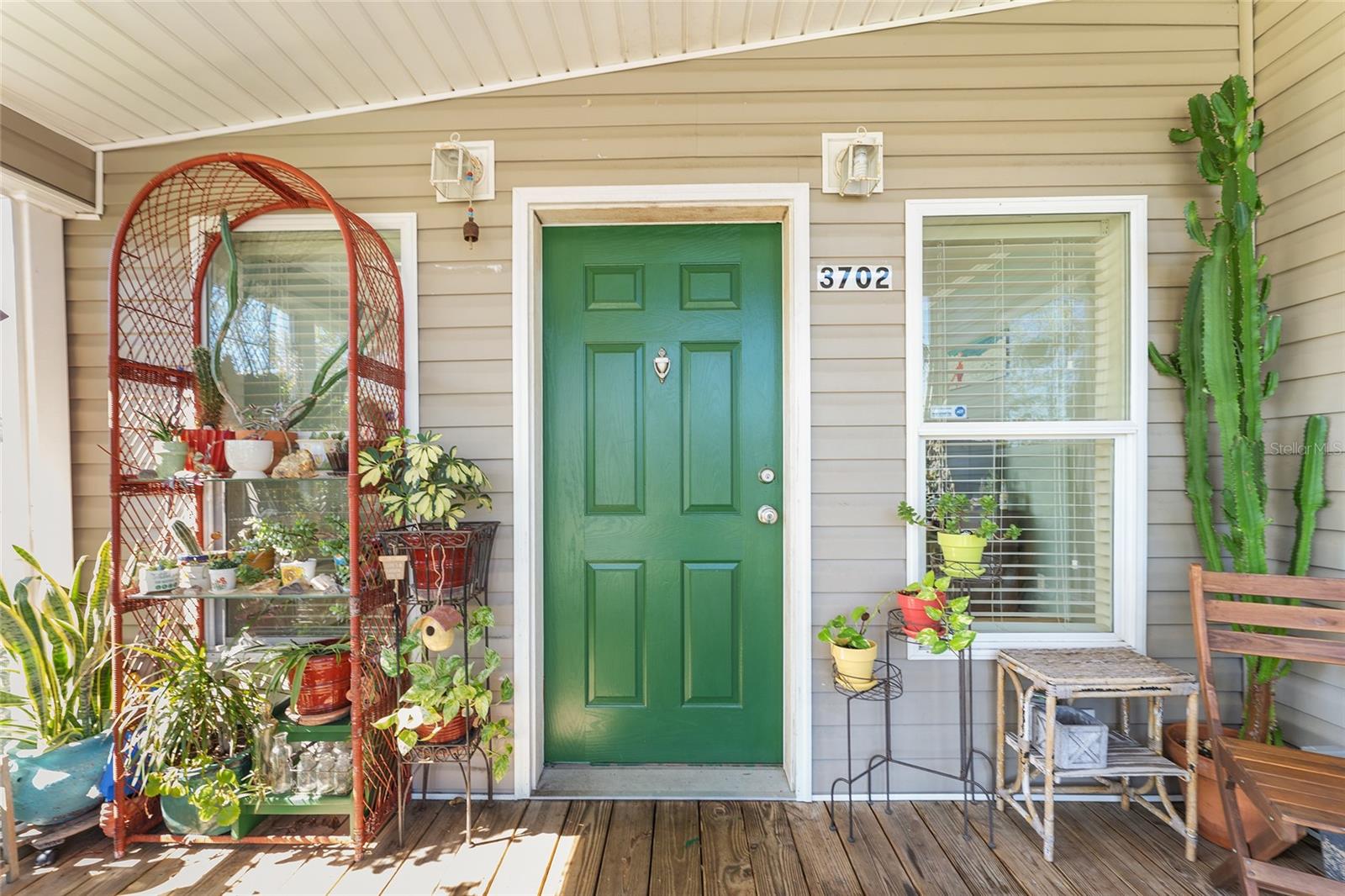 Image 4 of 27 For 3702 1st Way