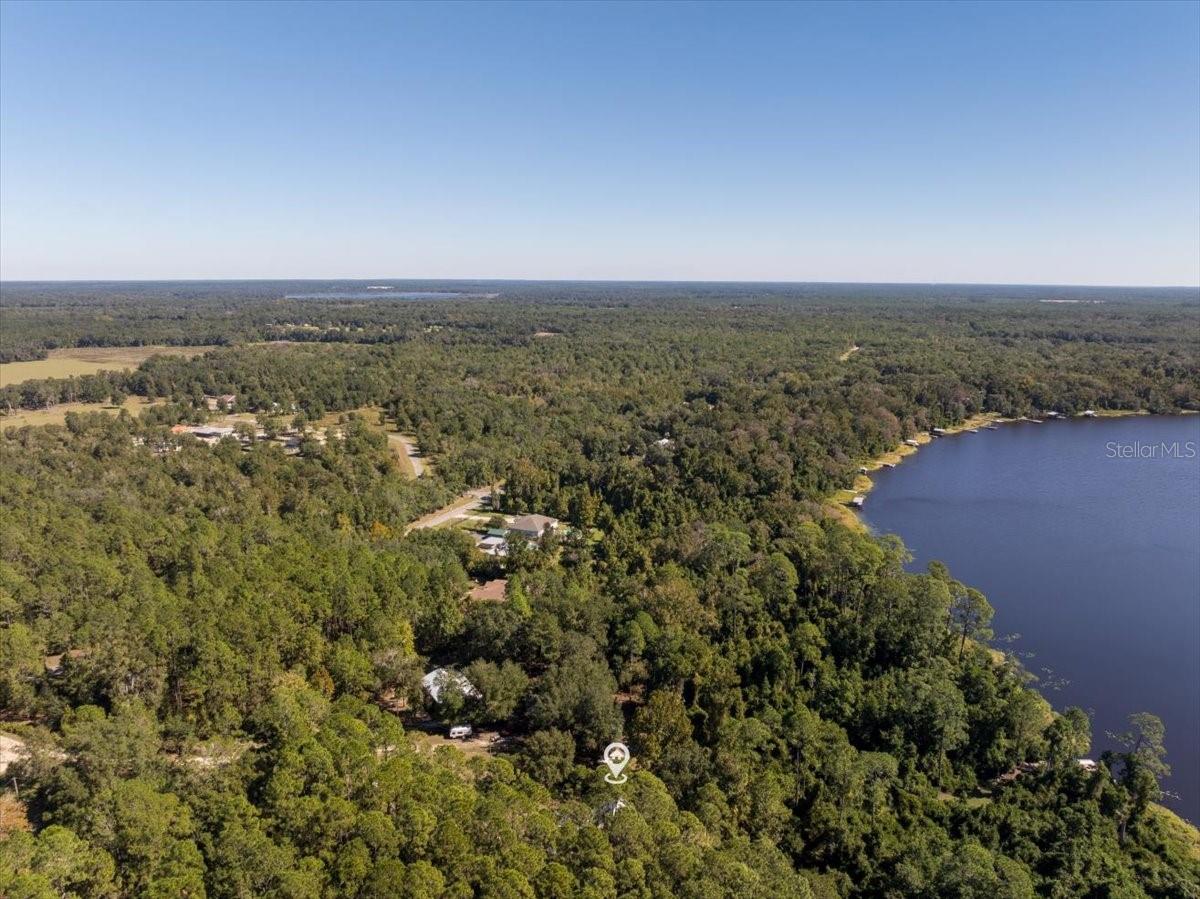 Image 27 of 35 For 21317 111th Avenue