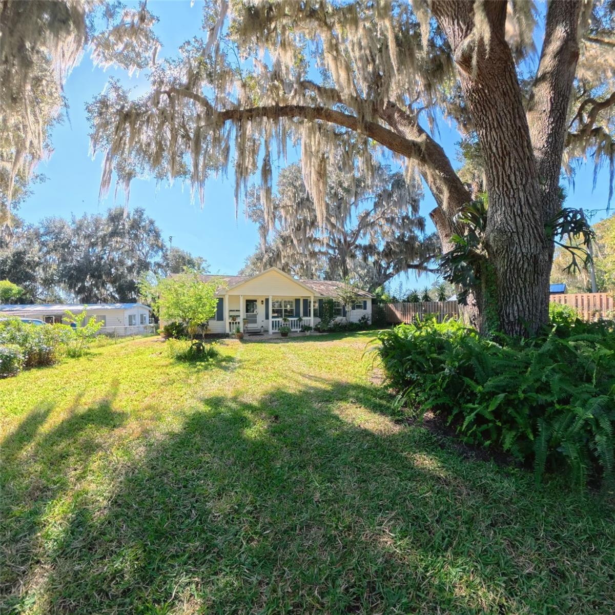 Image 5 of 30 For 125 Ann Street