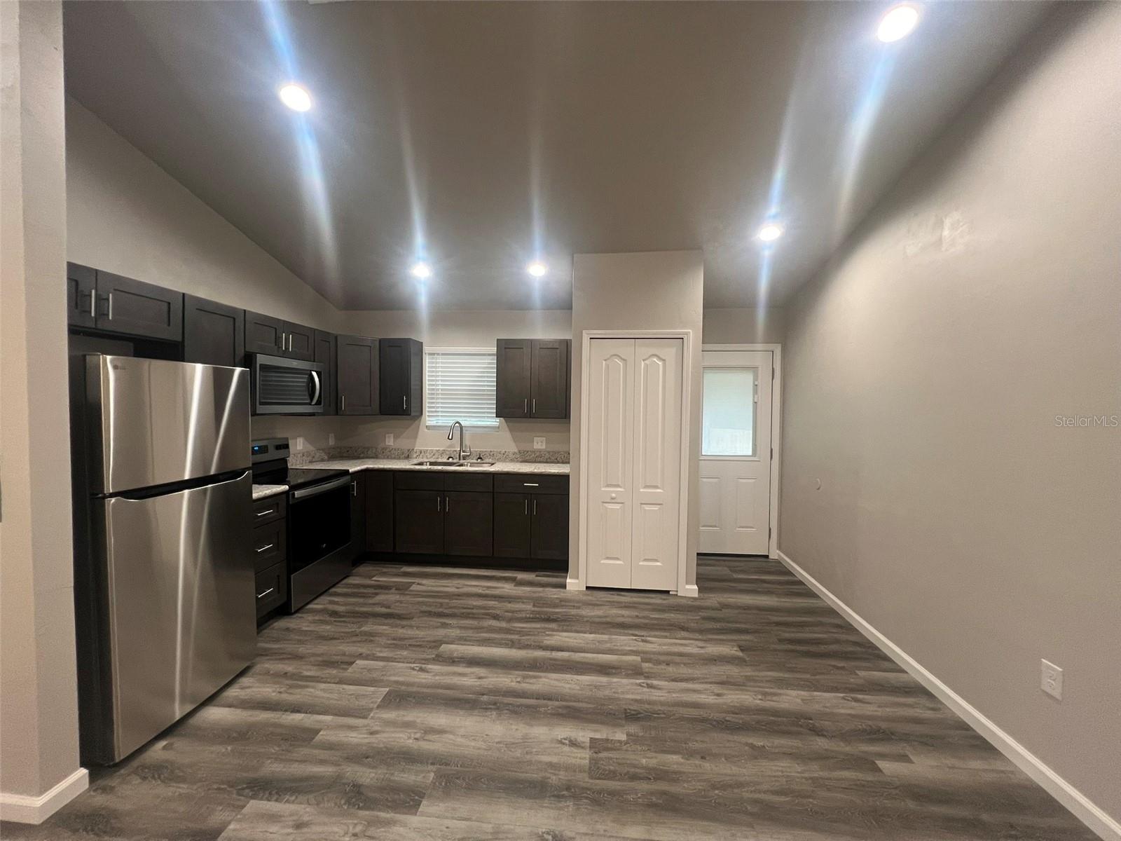 Image 5 of 15 For 18648 246th Street 1