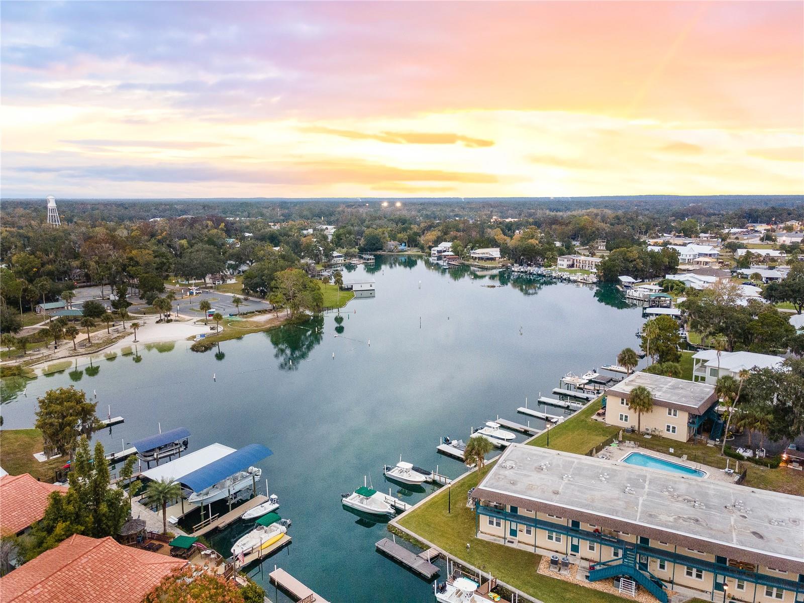 Image 45 of 50 For 30 Valare Lane 102b