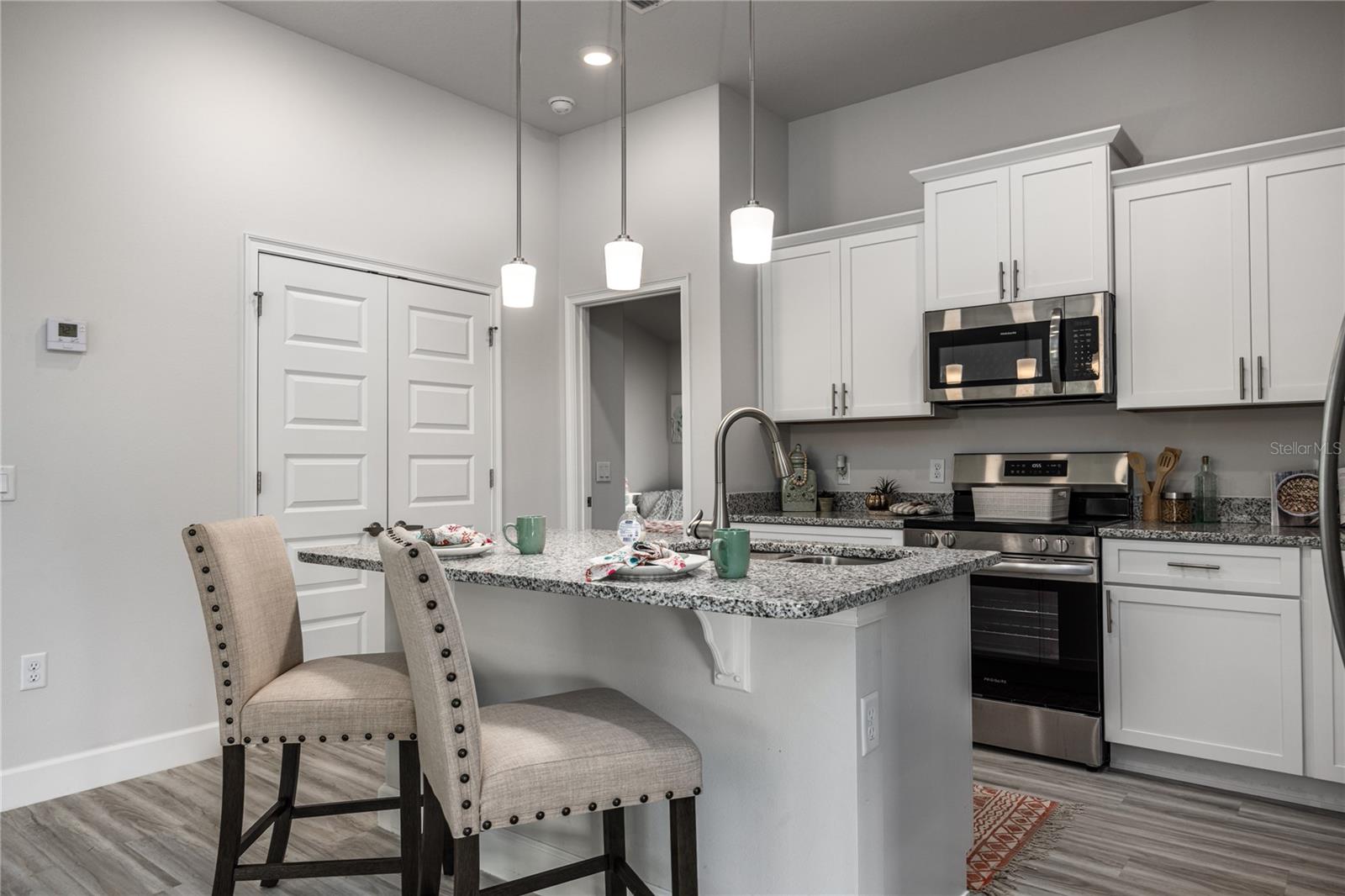 Image 10 of 31 For 13903 150th Circle