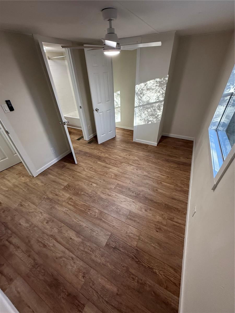 Image 13 of 39 For 8171 117th Place