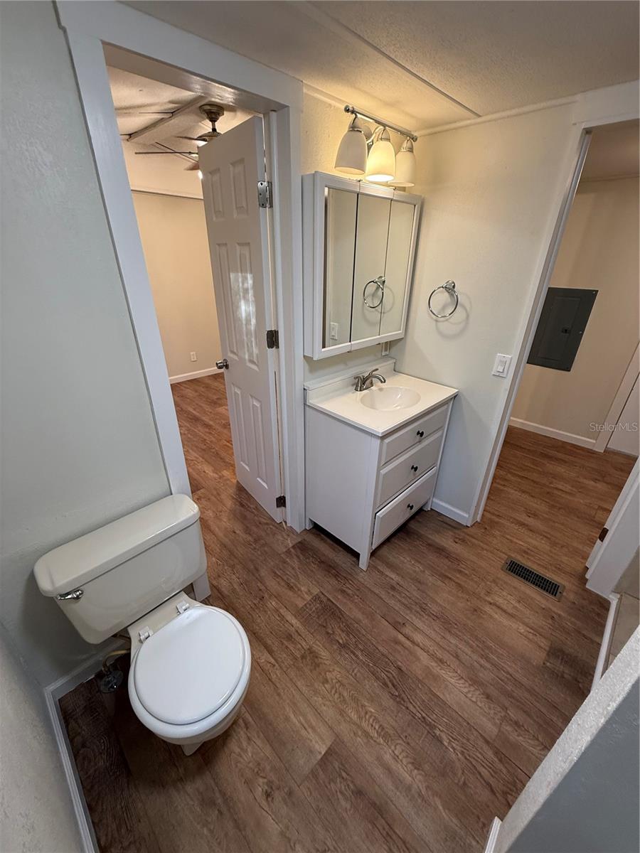 Image 7 of 39 For 8171 117th Place