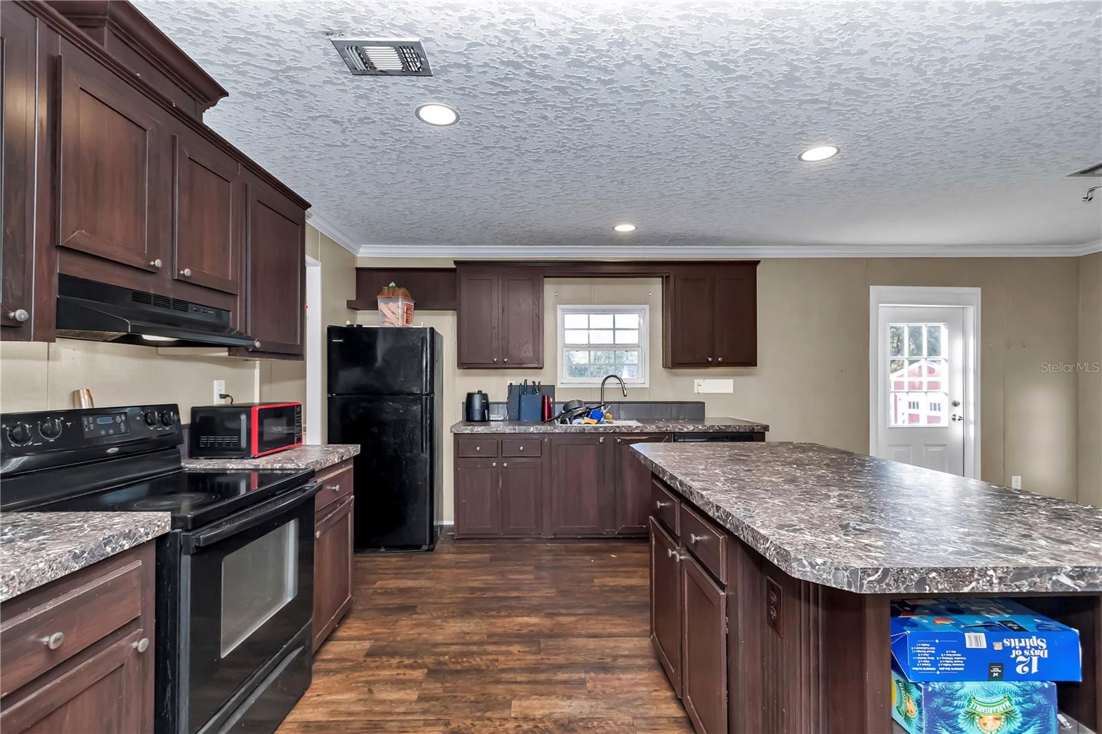 Image 15 of 55 For 5860 183rd Terrace