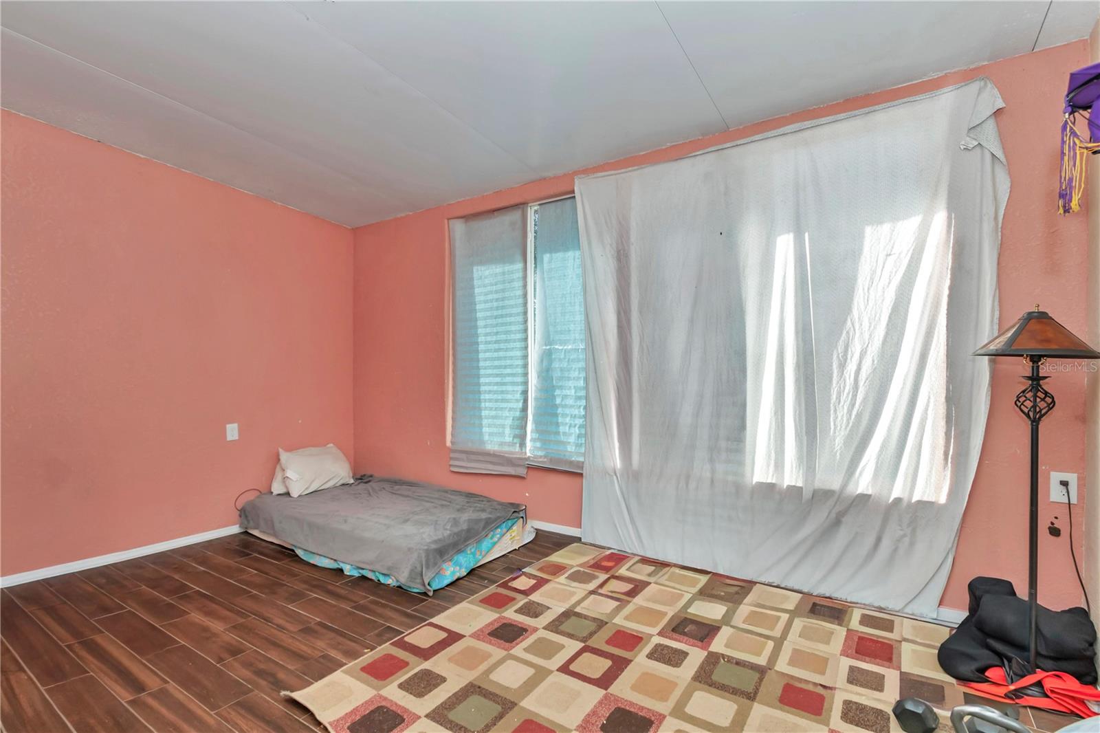 Image 19 of 55 For 5860 183rd Terrace