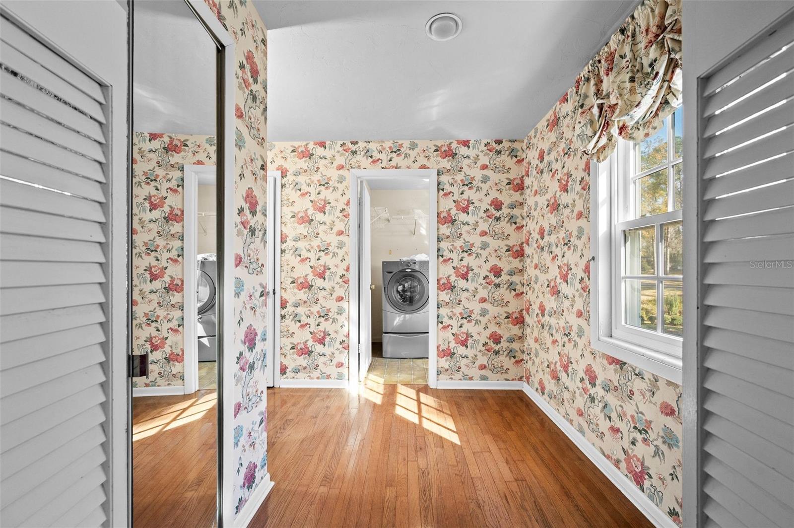 Image 22 of 59 For 822 107th Terrace