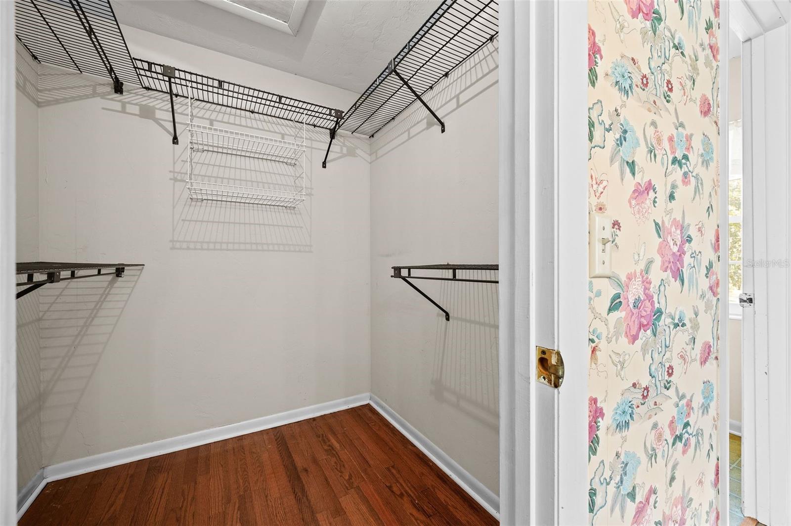 Image 28 of 59 For 822 107th Terrace