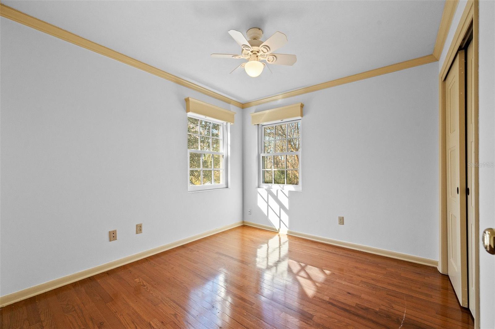 Image 29 of 59 For 822 107th Terrace