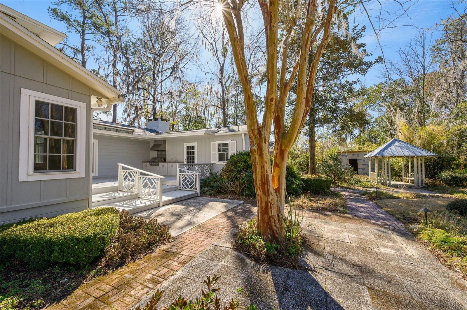 Image 40 of 59 For 822 107th Terrace