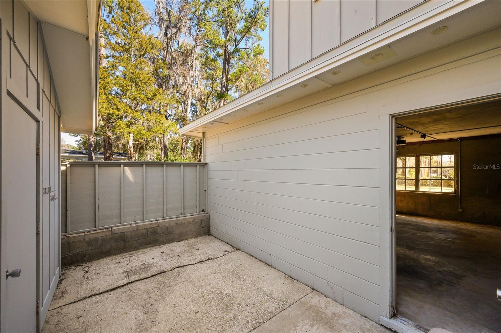 Image 47 of 59 For 822 107th Terrace