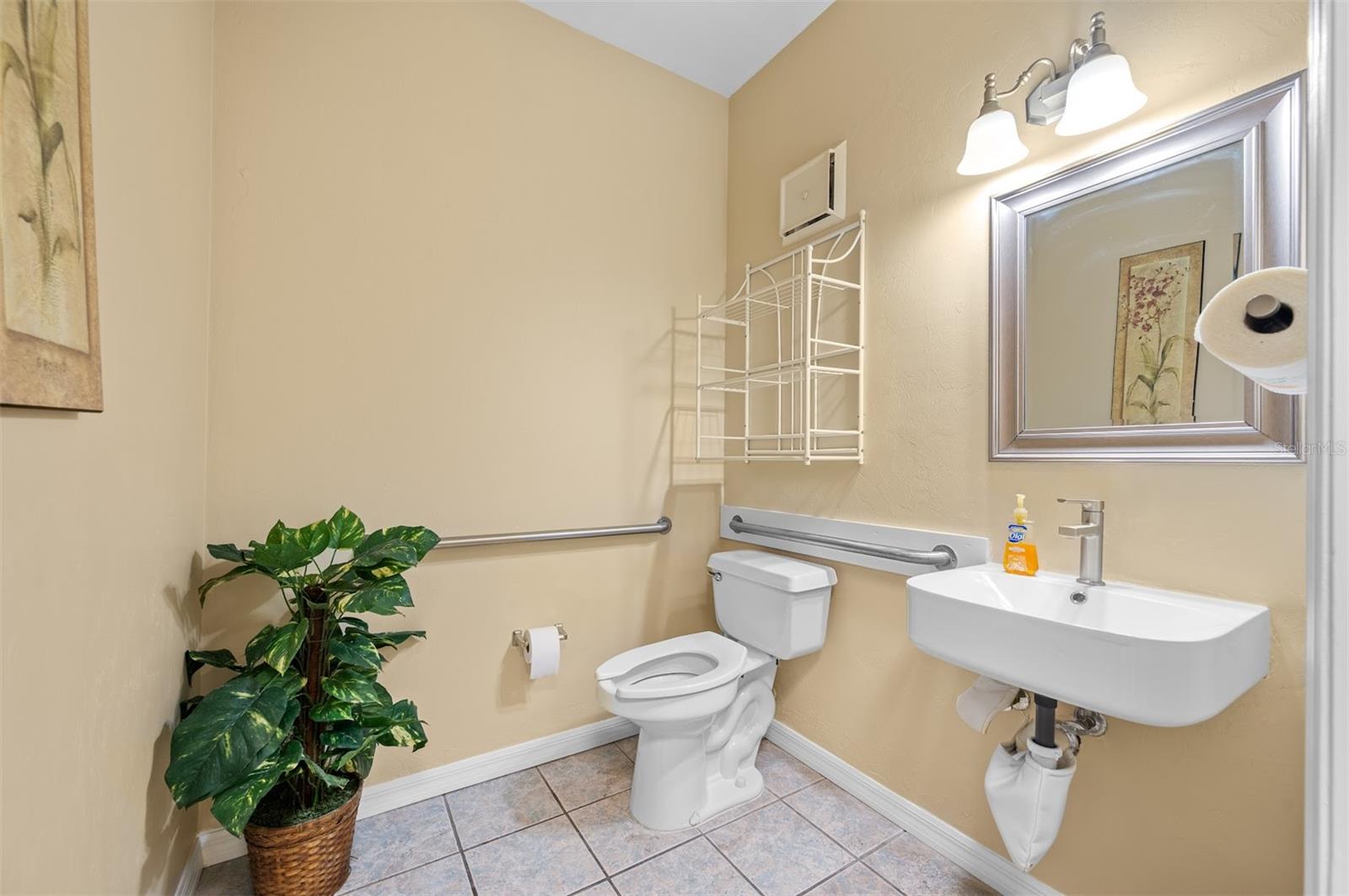 Image 7 of 16 For 3721 40th Terrace A