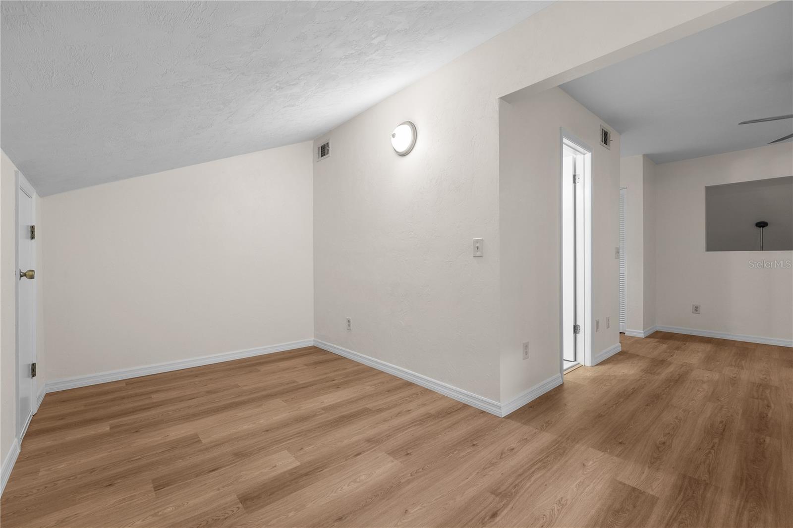 Image 15 of 30 For 5417 33rd Place