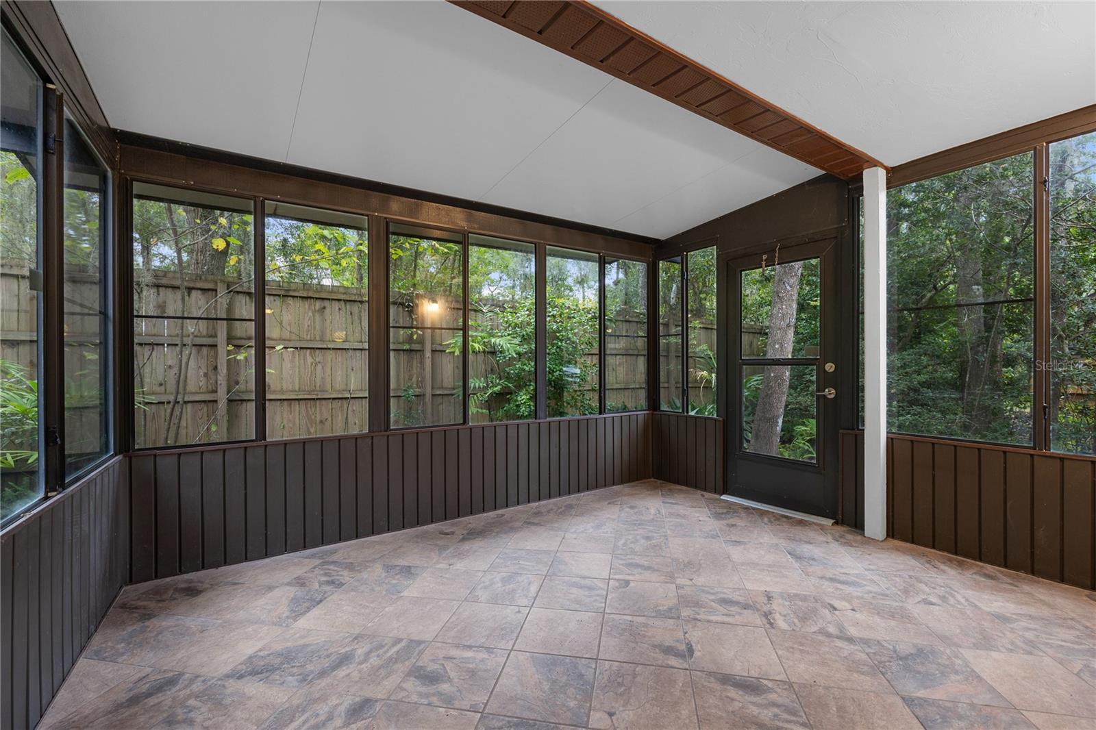 Image 5 of 30 For 5417 33rd Place