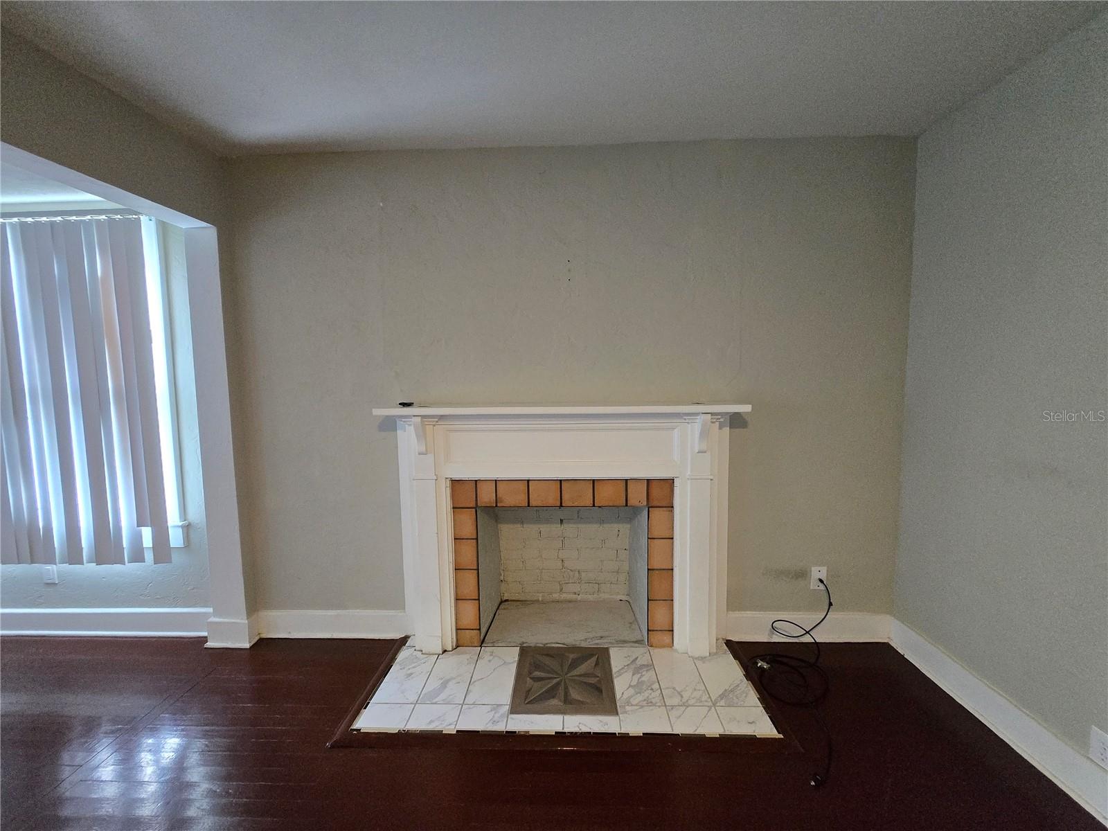 Image 6 of 24 For 924 5th Avenue C