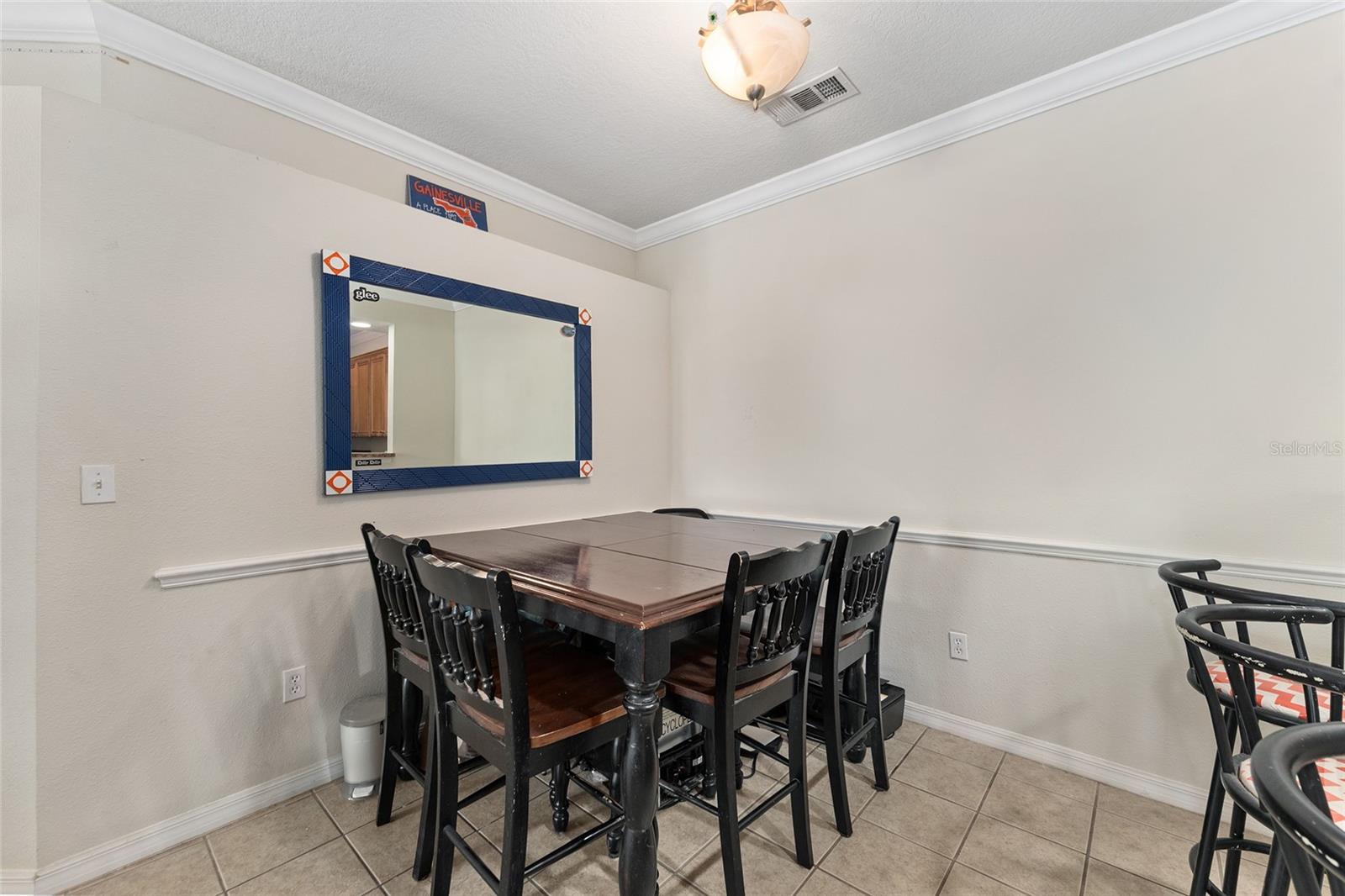 Image 12 of 40 For 1142 9th Road 103