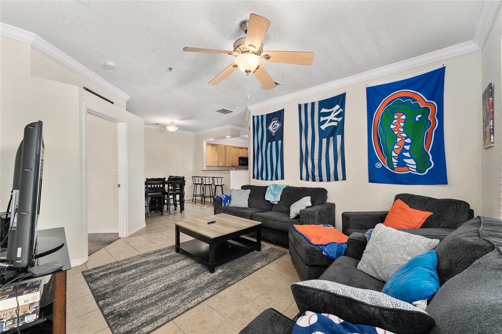 Image 17 of 40 For 1142 9th Road 103