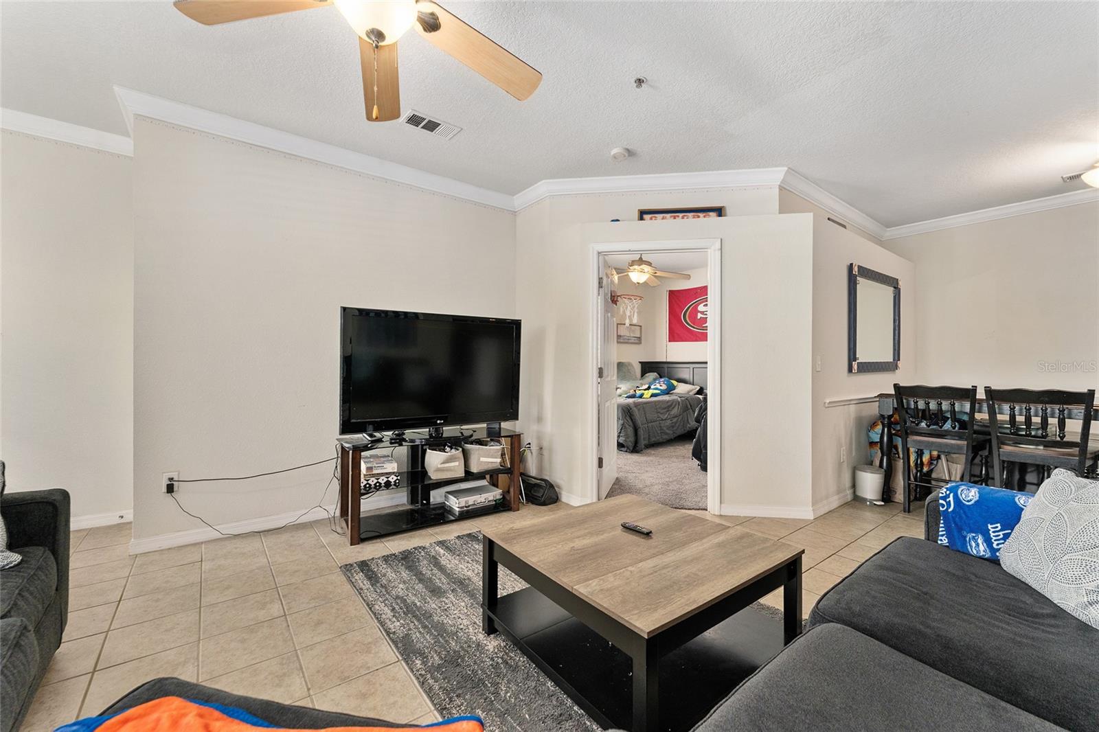 Image 18 of 40 For 1142 9th Road 103