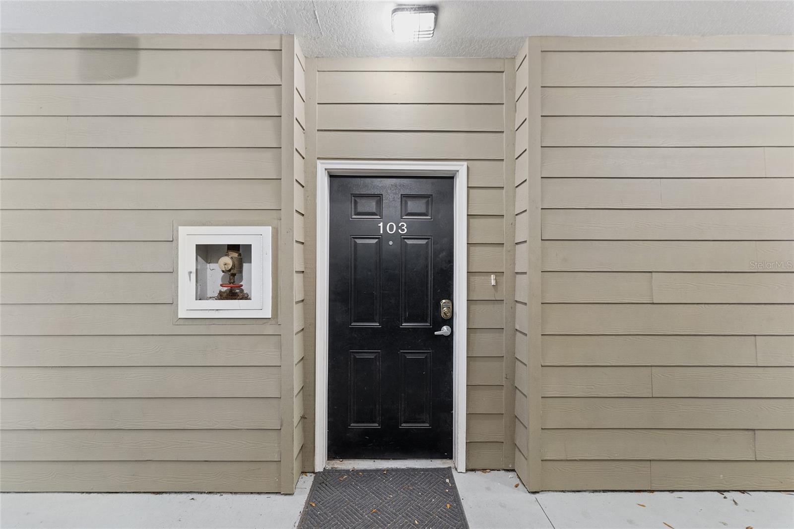 Image 4 of 40 For 1142 9th Road 103