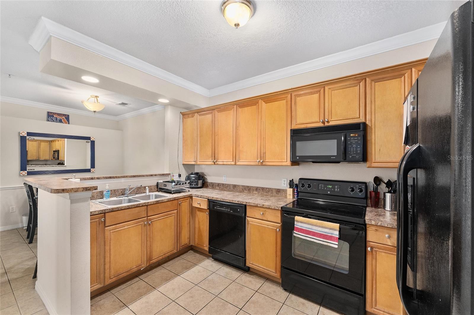 Image 7 of 40 For 1142 9th Road 103