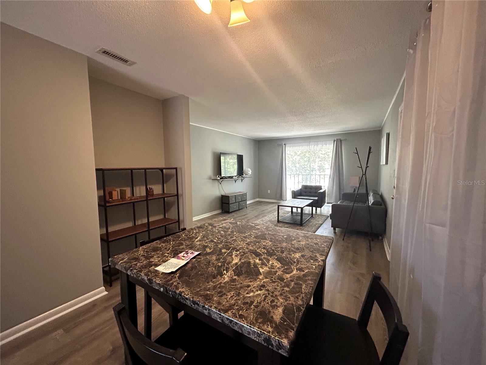 Image 14 of 19 For 507 39th Road 221