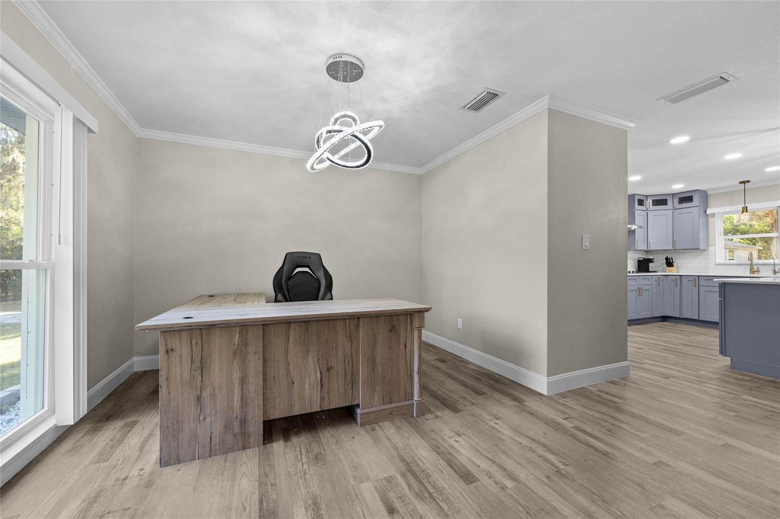 Image 16 of 41 For 830 60th Street