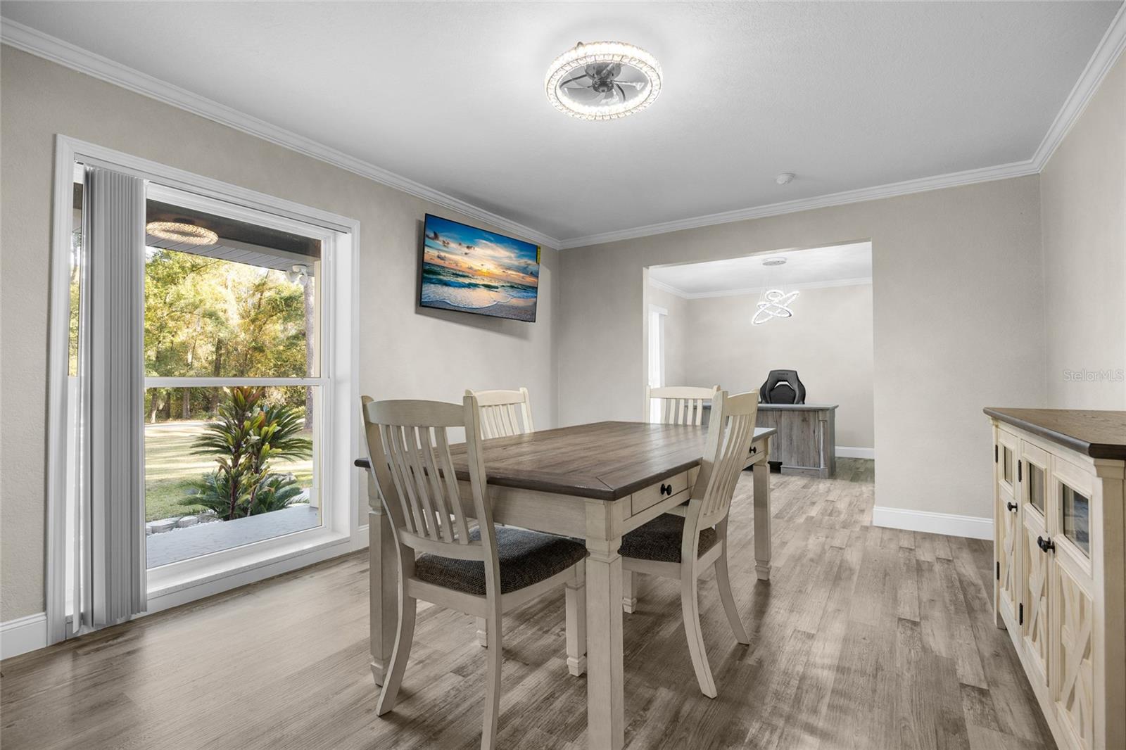 Image 18 of 41 For 830 60th Street