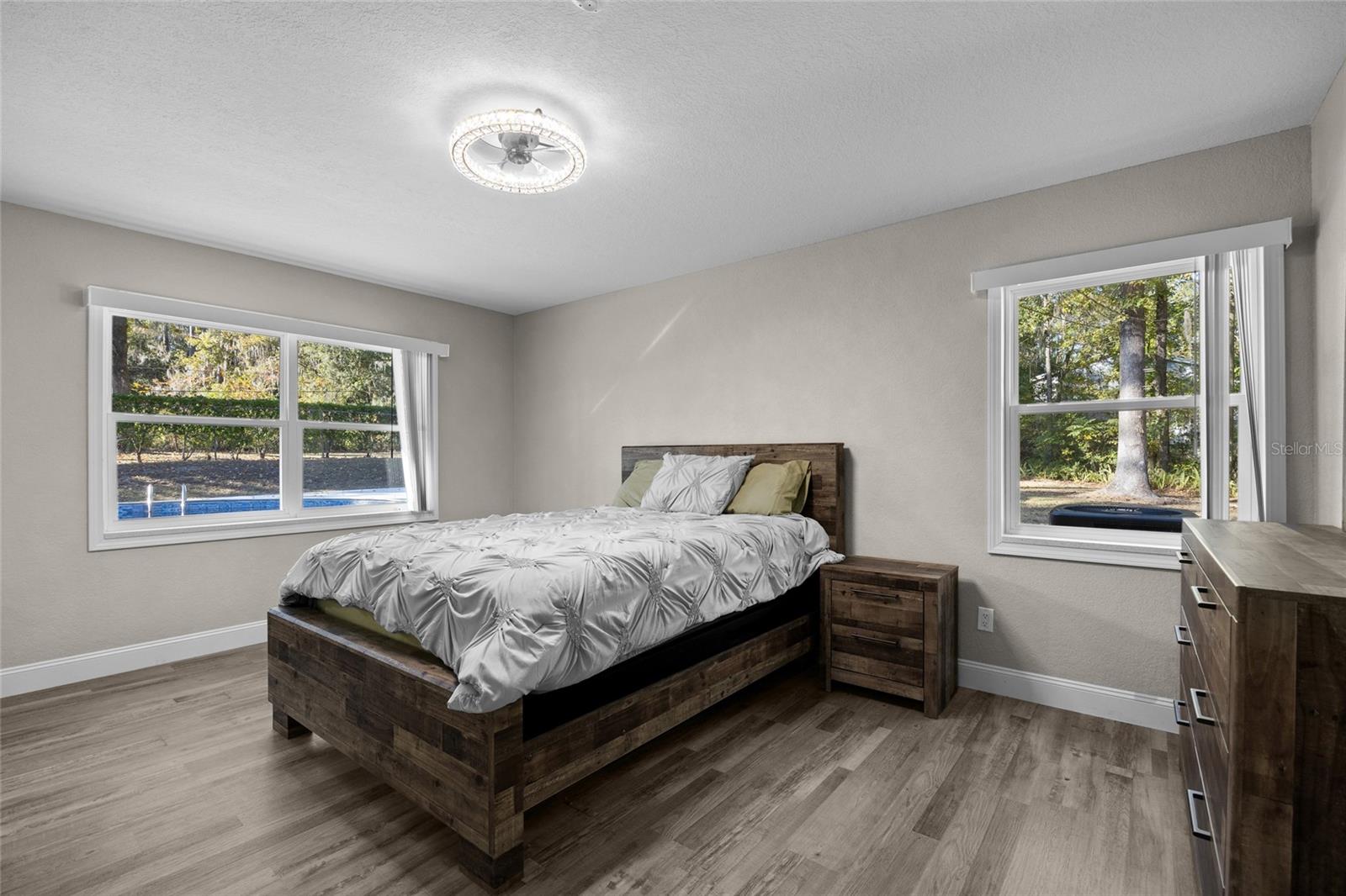 Image 20 of 41 For 830 60th Street