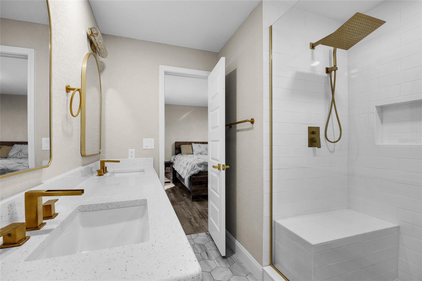 Image 22 of 41 For 830 60th Street