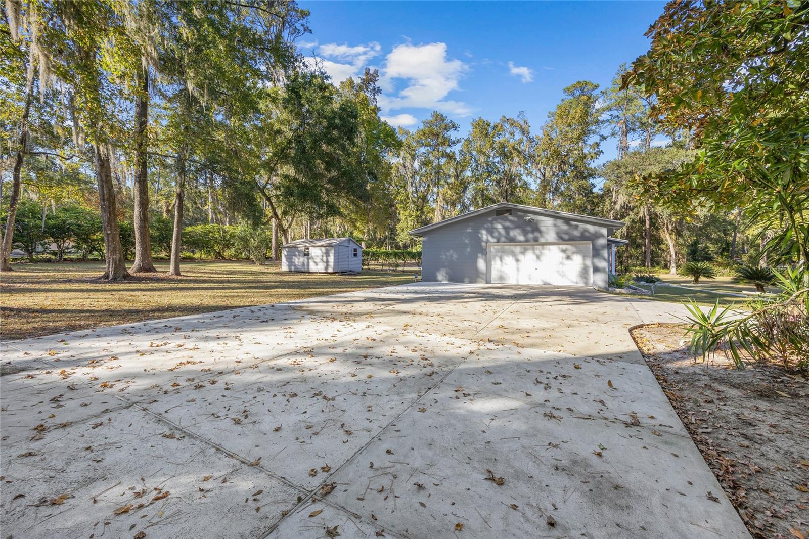 Image 36 of 41 For 830 60th Street