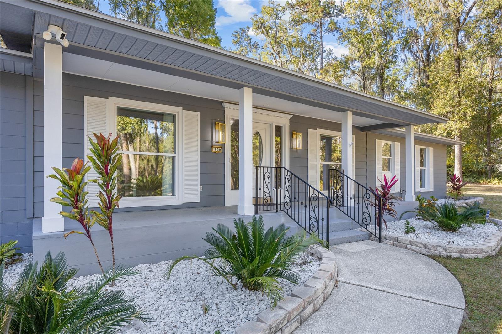 Image 5 of 41 For 830 60th Street