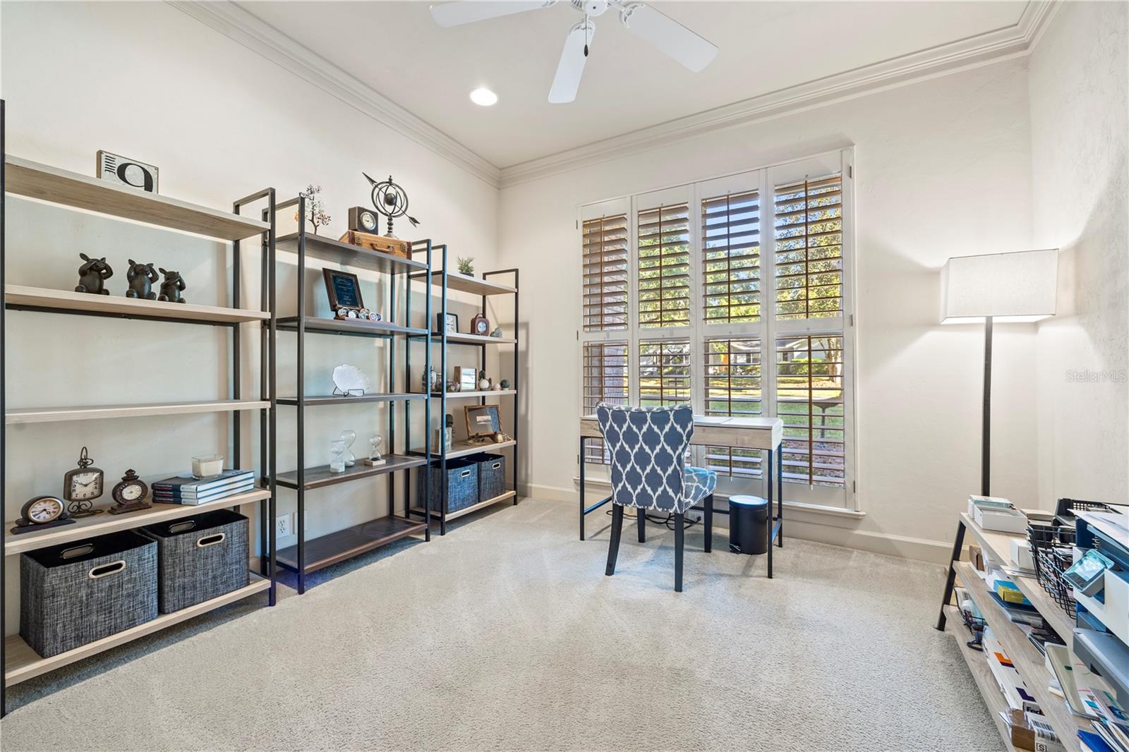 Listing photo id 22 for 6241 105th Avenue