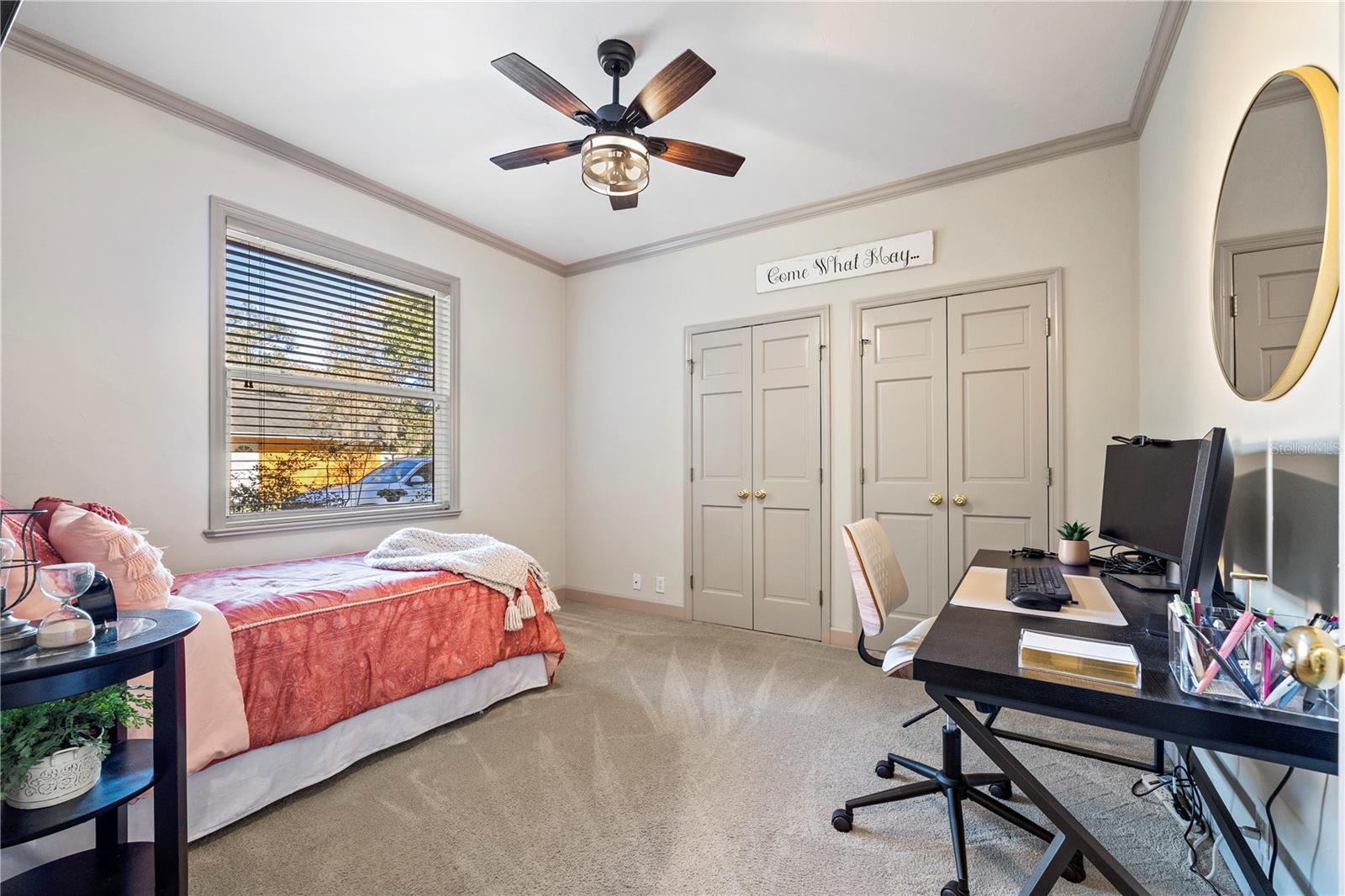 Listing photo id 27 for 6241 105th Avenue