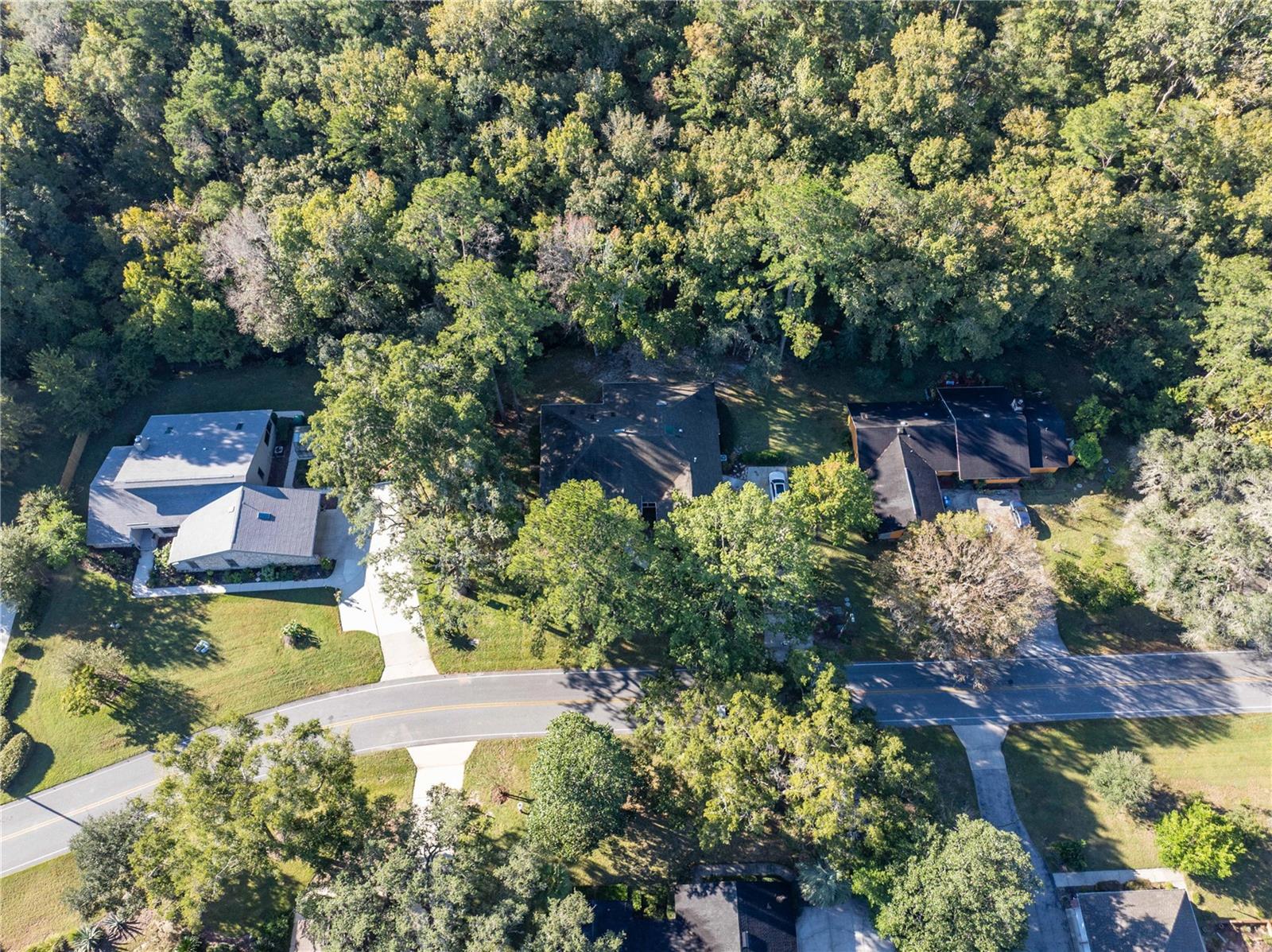 Listing photo id 49 for 6241 105th Avenue