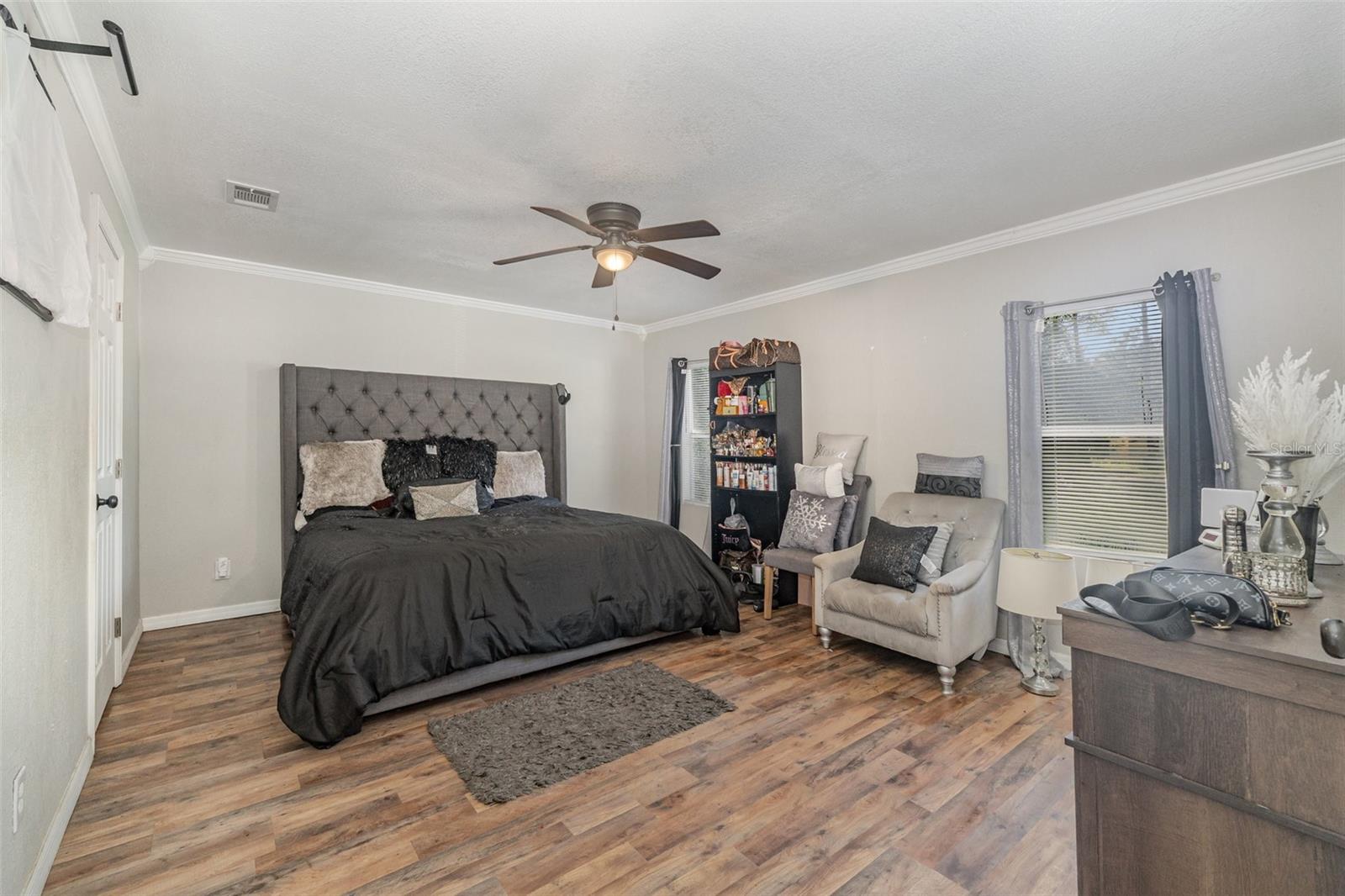 Image 14 of 23 For 18905 250th Street