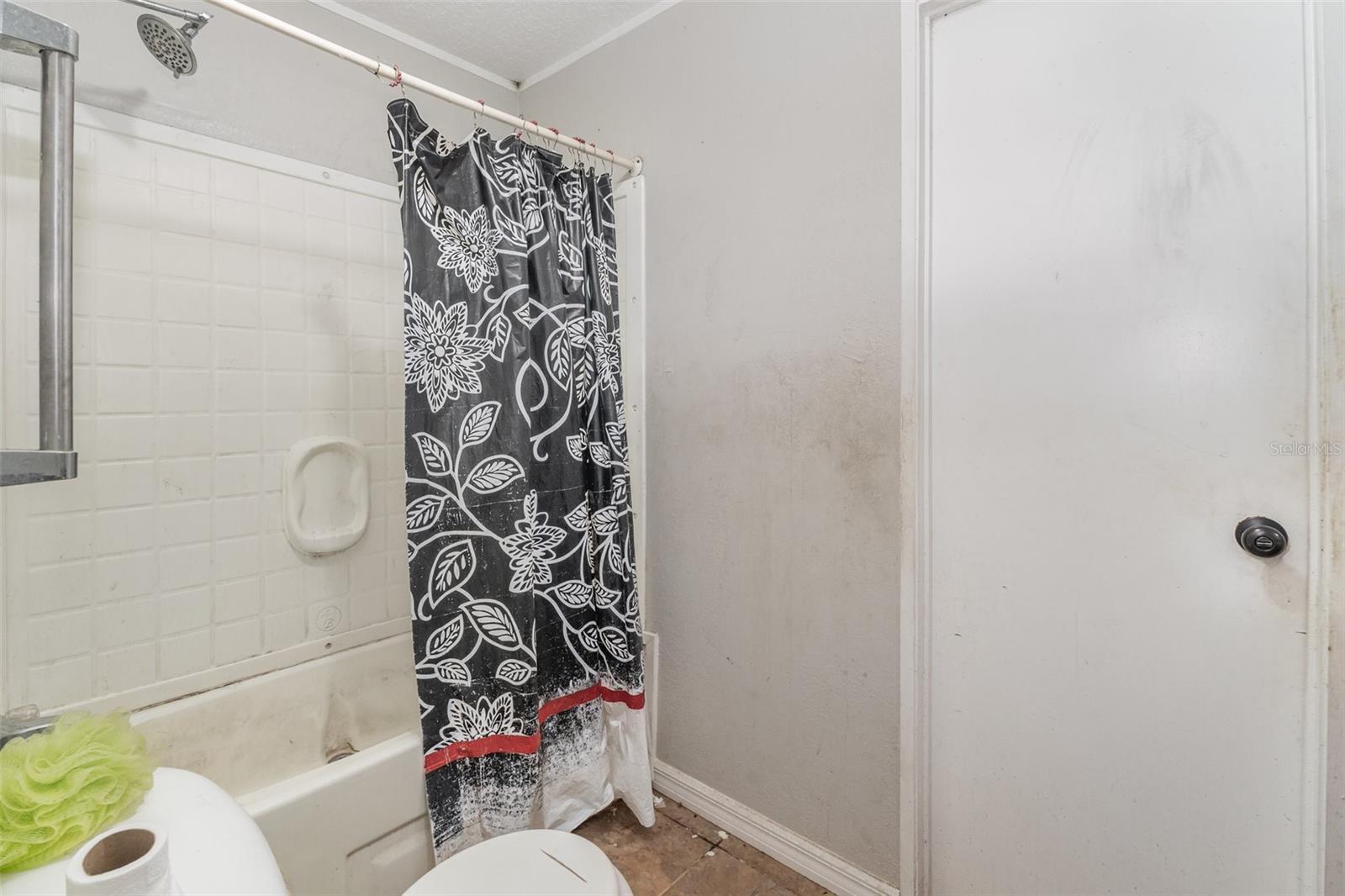 Image 17 of 23 For 18905 250th Street