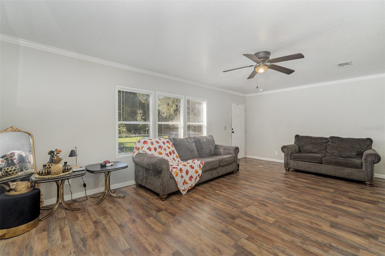 Image 7 of 23 For 18905 250th Street