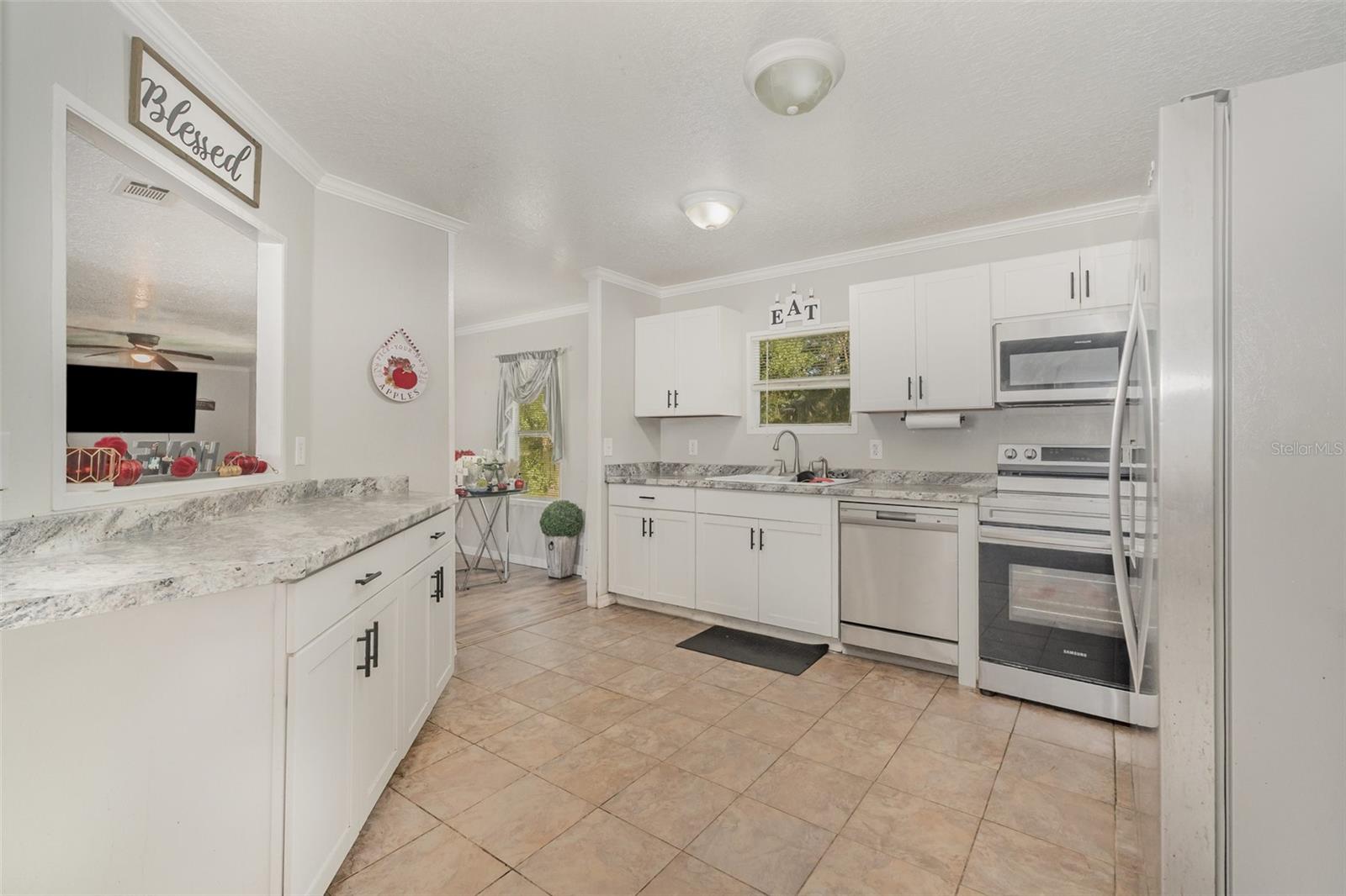 Image 9 of 23 For 18905 250th Street