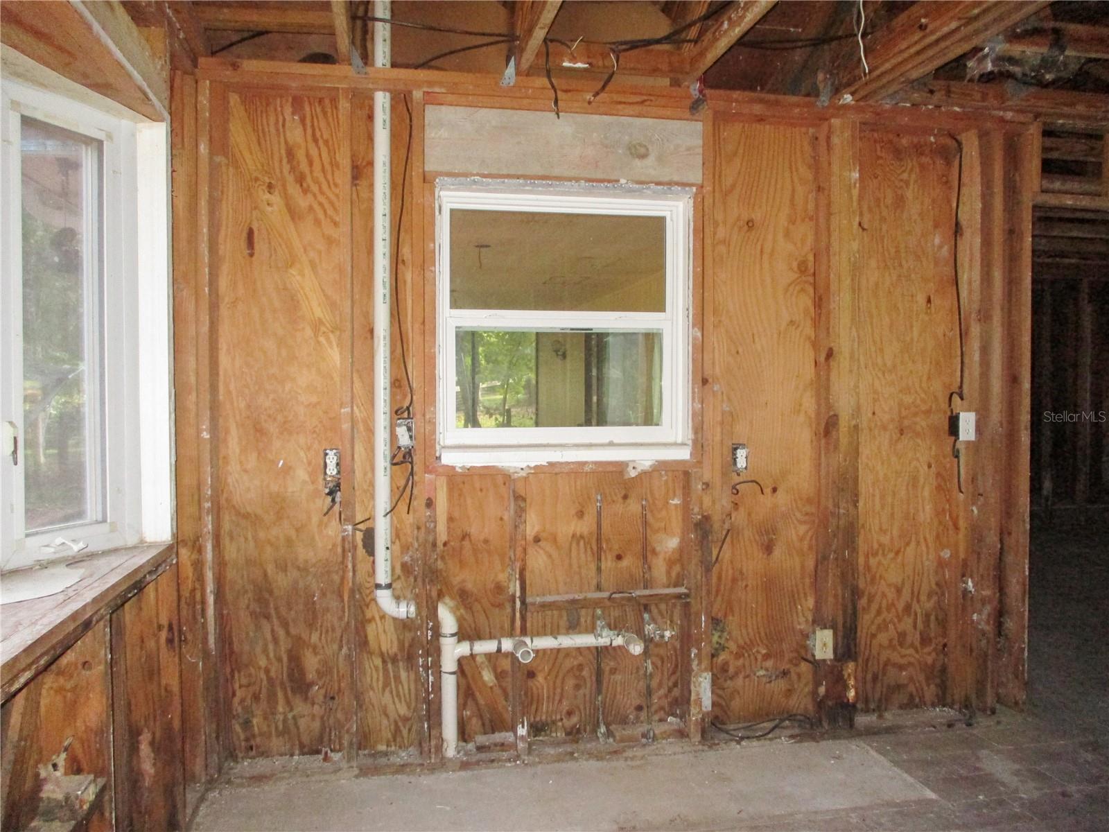 Image 29 of 44 For 4419 69th Street