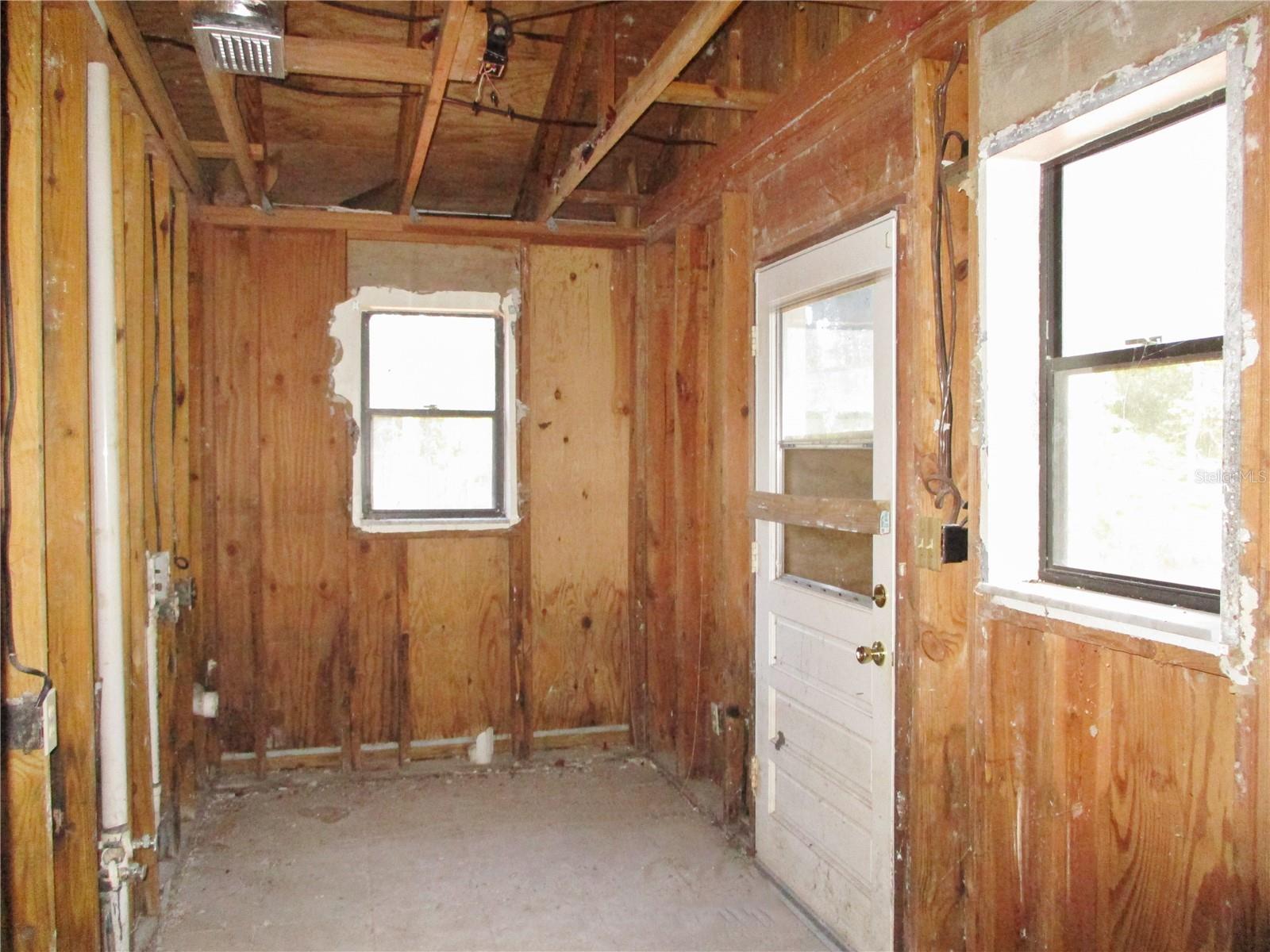 Image 30 of 44 For 4419 69th Street