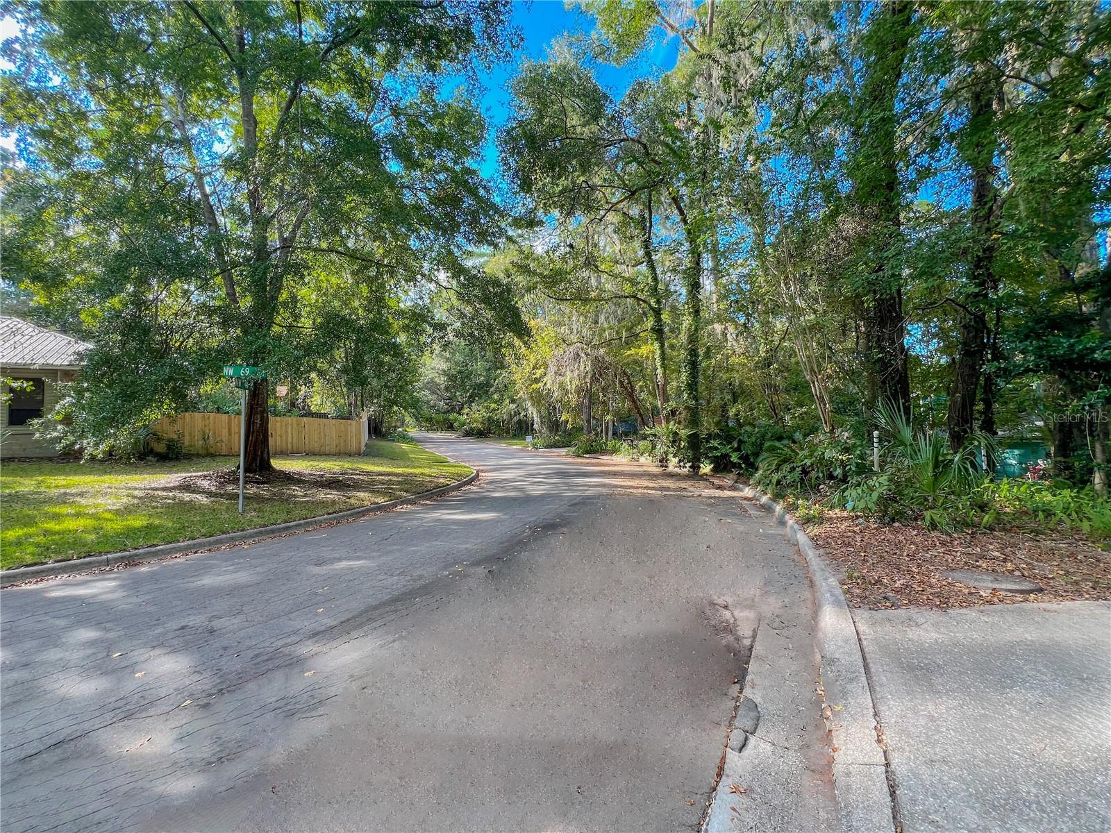 Image 8 of 44 For 4419 69th Street