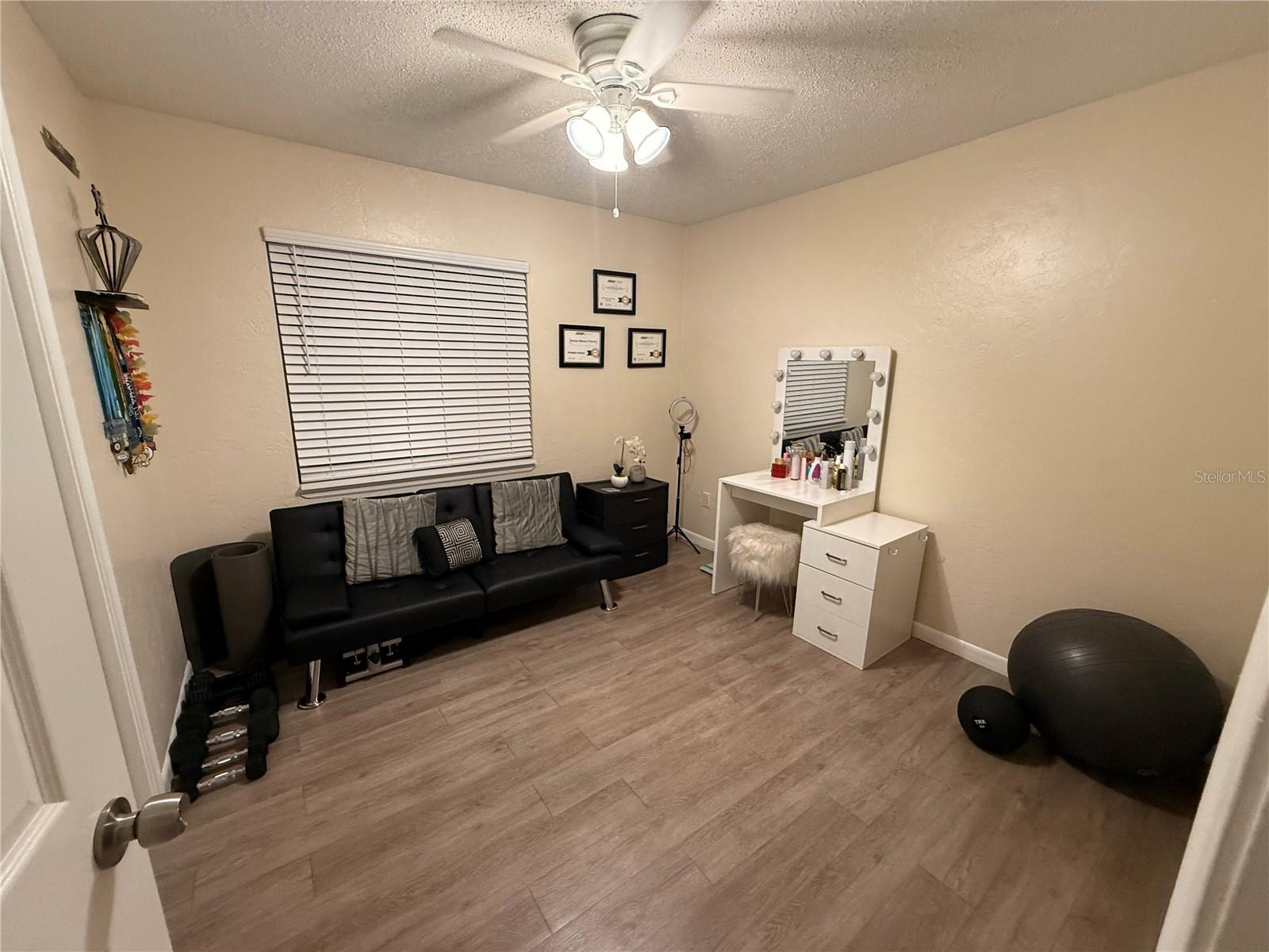 Image 14 of 23 For 5515 27th Terrace