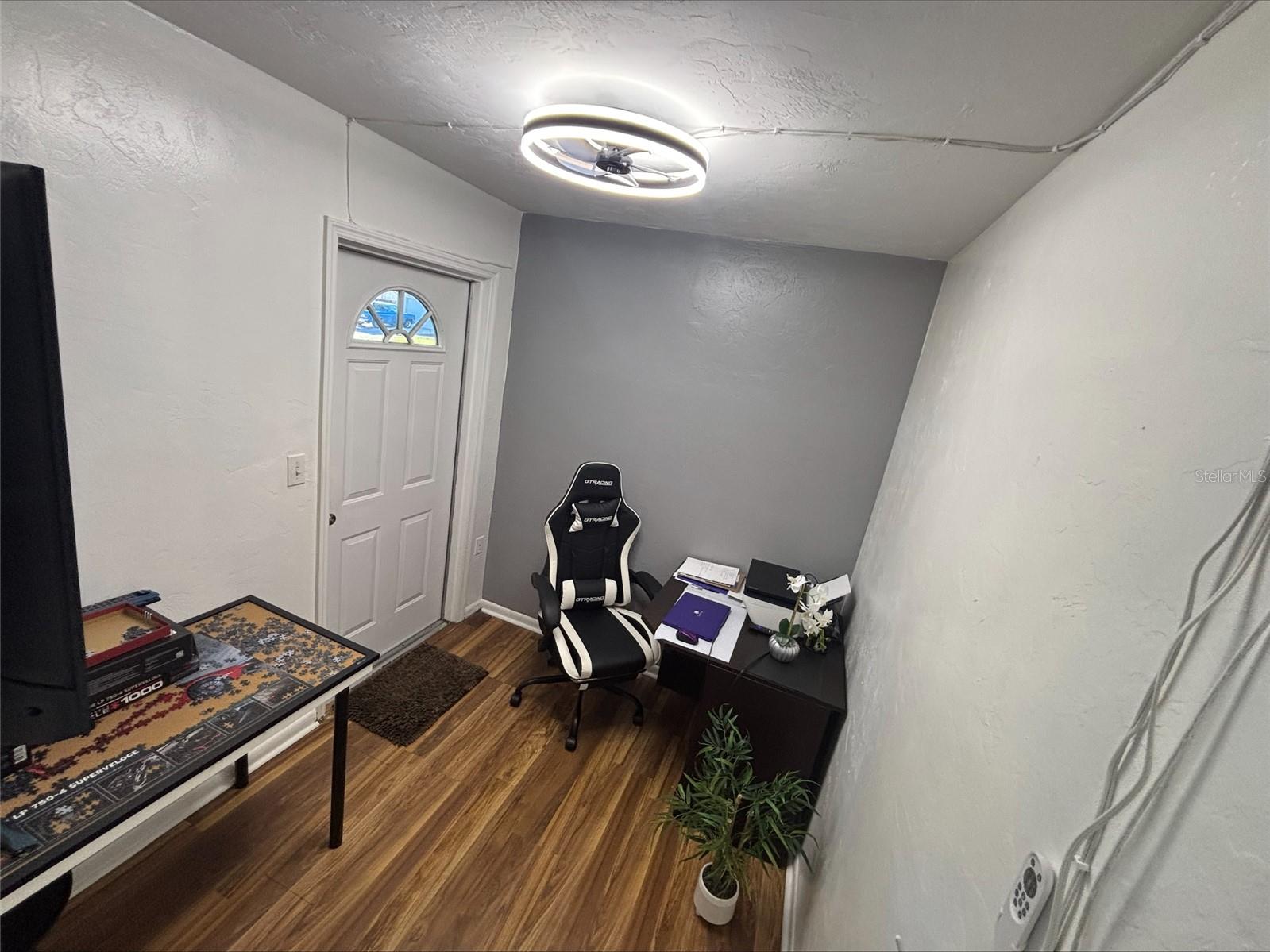 Image 19 of 23 For 5515 27th Terrace