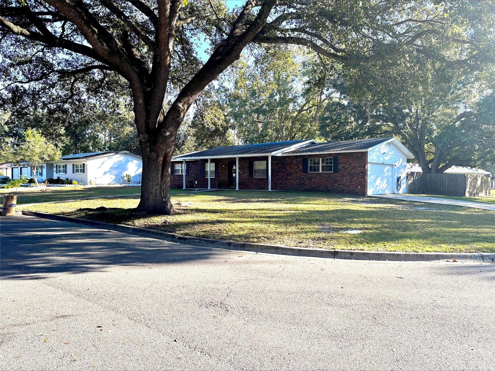 Image 30 of 31 For 5515 27th Terrace